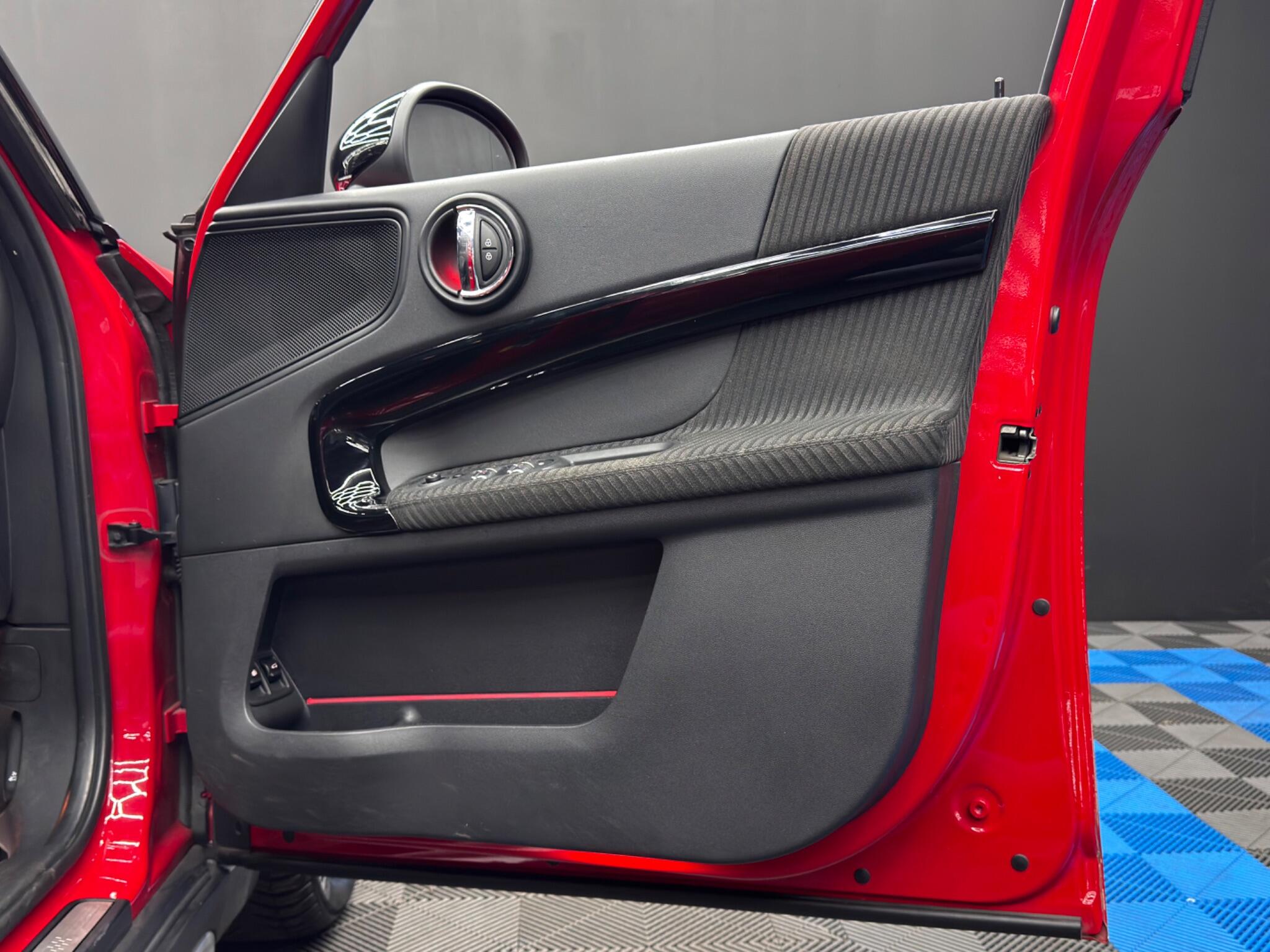 MINI Countryman 1.5 7.6kWh Cooper SE Auto ALL4 Euro 6 (s/s) 5dr 5dr Automatic 2025