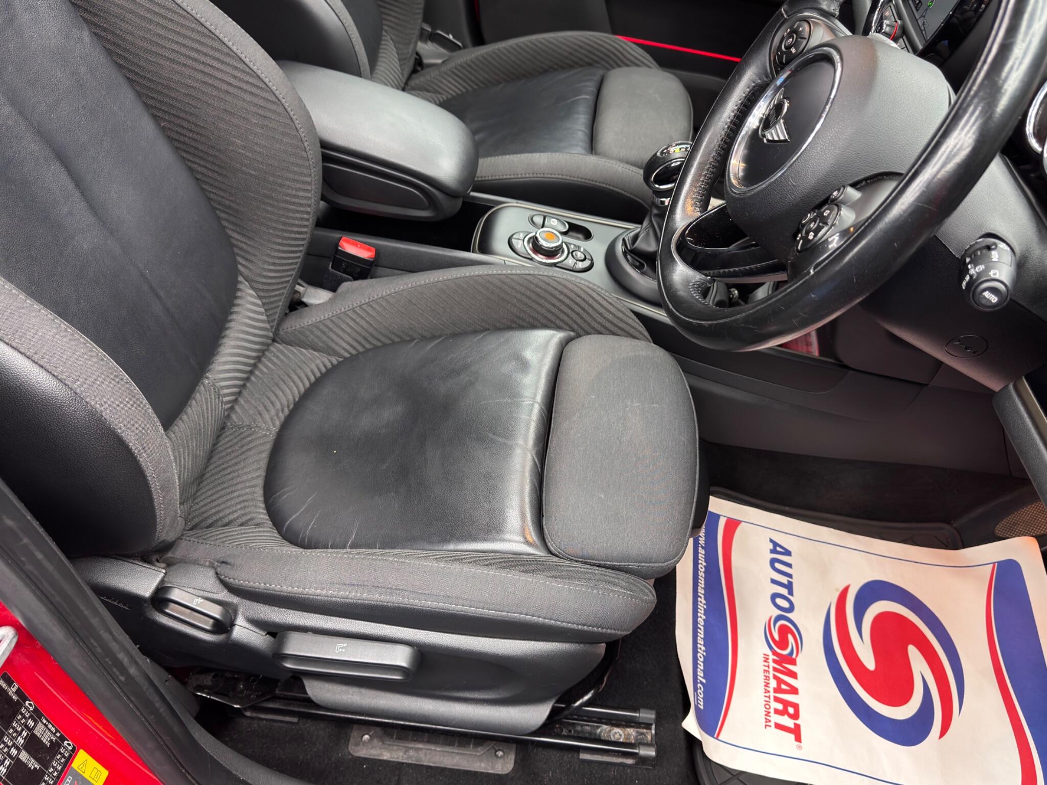 MINI Countryman 1.5 7.6kWh Cooper SE Auto ALL4 Euro 6 (s/s) 5dr 5dr Automatic 2025