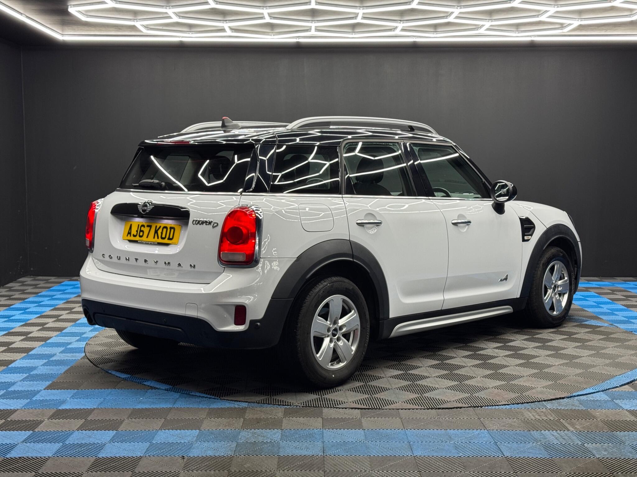MINI Countryman 2.0 Cooper D Auto ALL4 Euro 6 (s/s) 5dr 5dr Automatic 2026