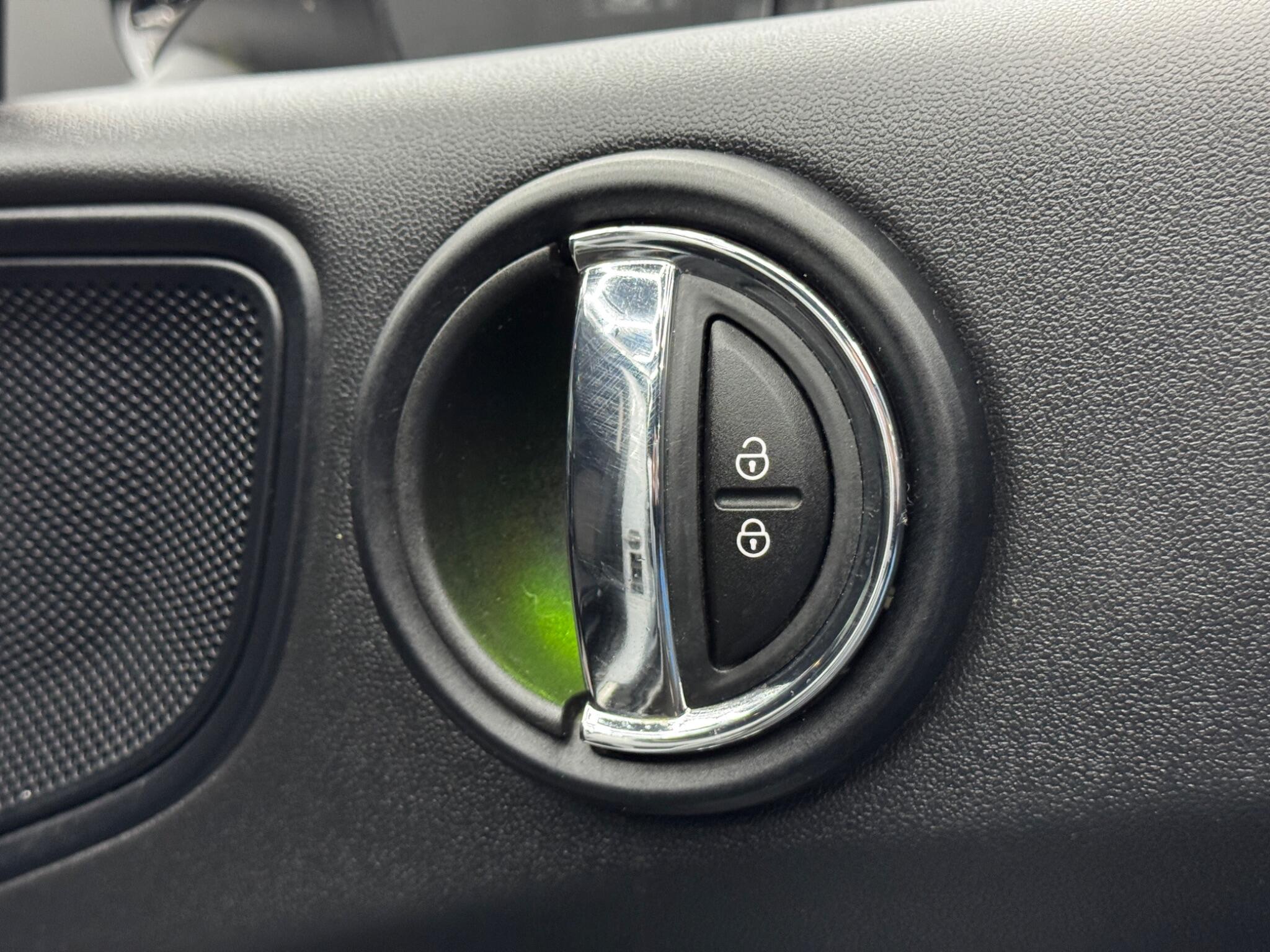 MINI Countryman 2.0 Cooper D Auto ALL4 Euro 6 (s/s) 5dr 5dr Automatic 2026