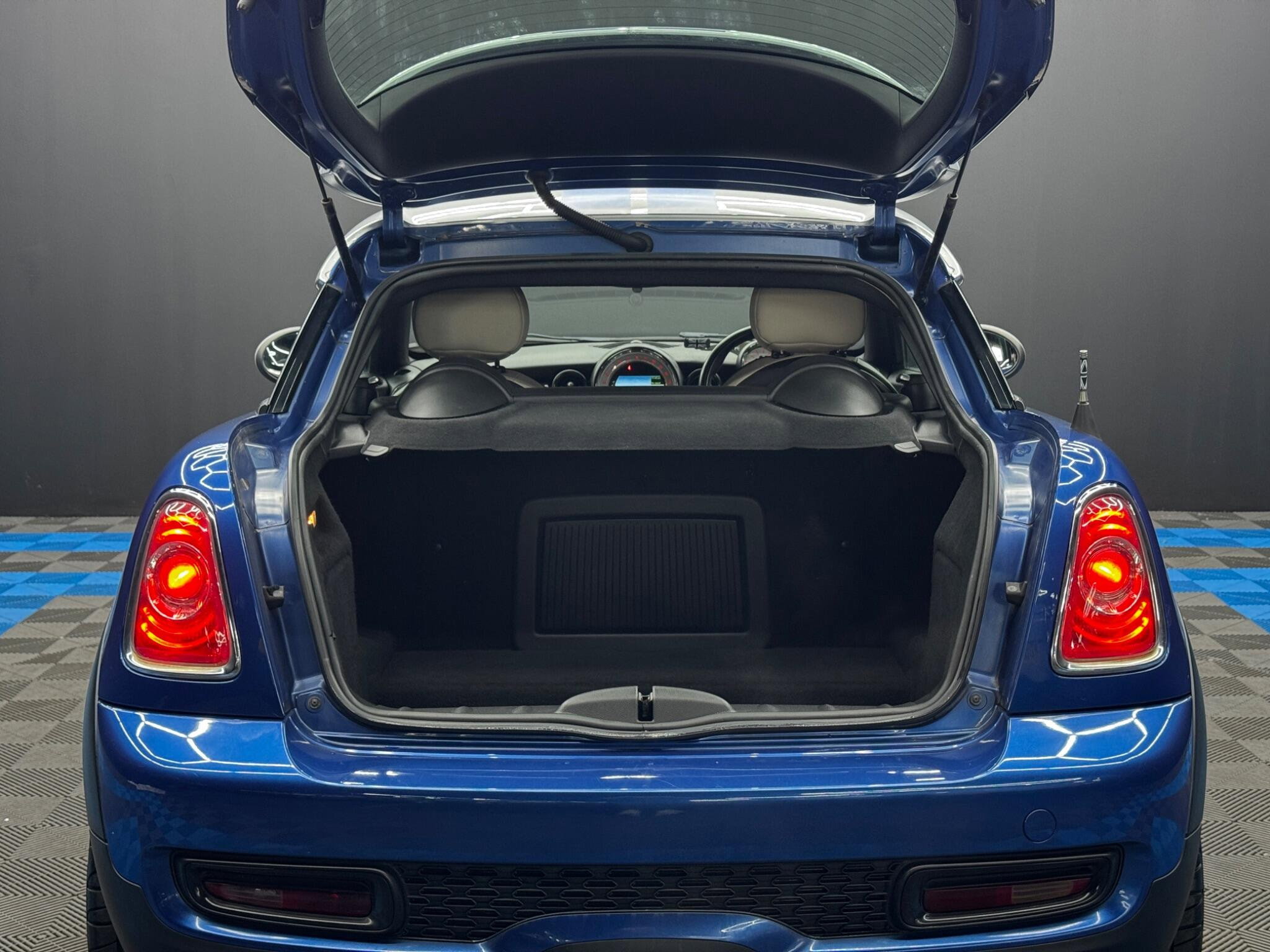 MINI Coupe 1.6 Cooper S Euro 5 (s/s) 2dr 2dr Manual 2026