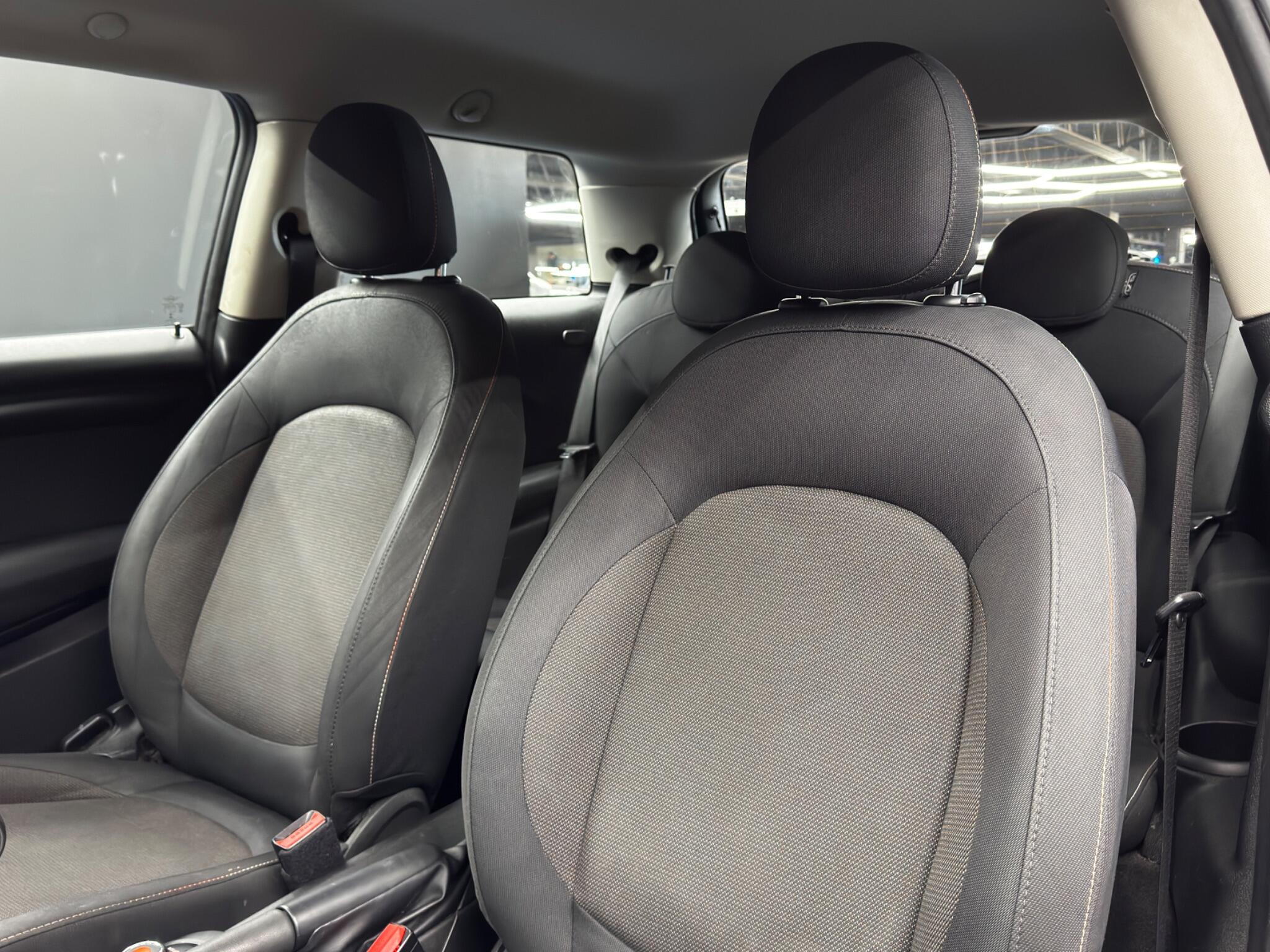 MINI Hatch 1.5 Cooper Euro 6 (s/s) 3dr 3dr Manual 2026