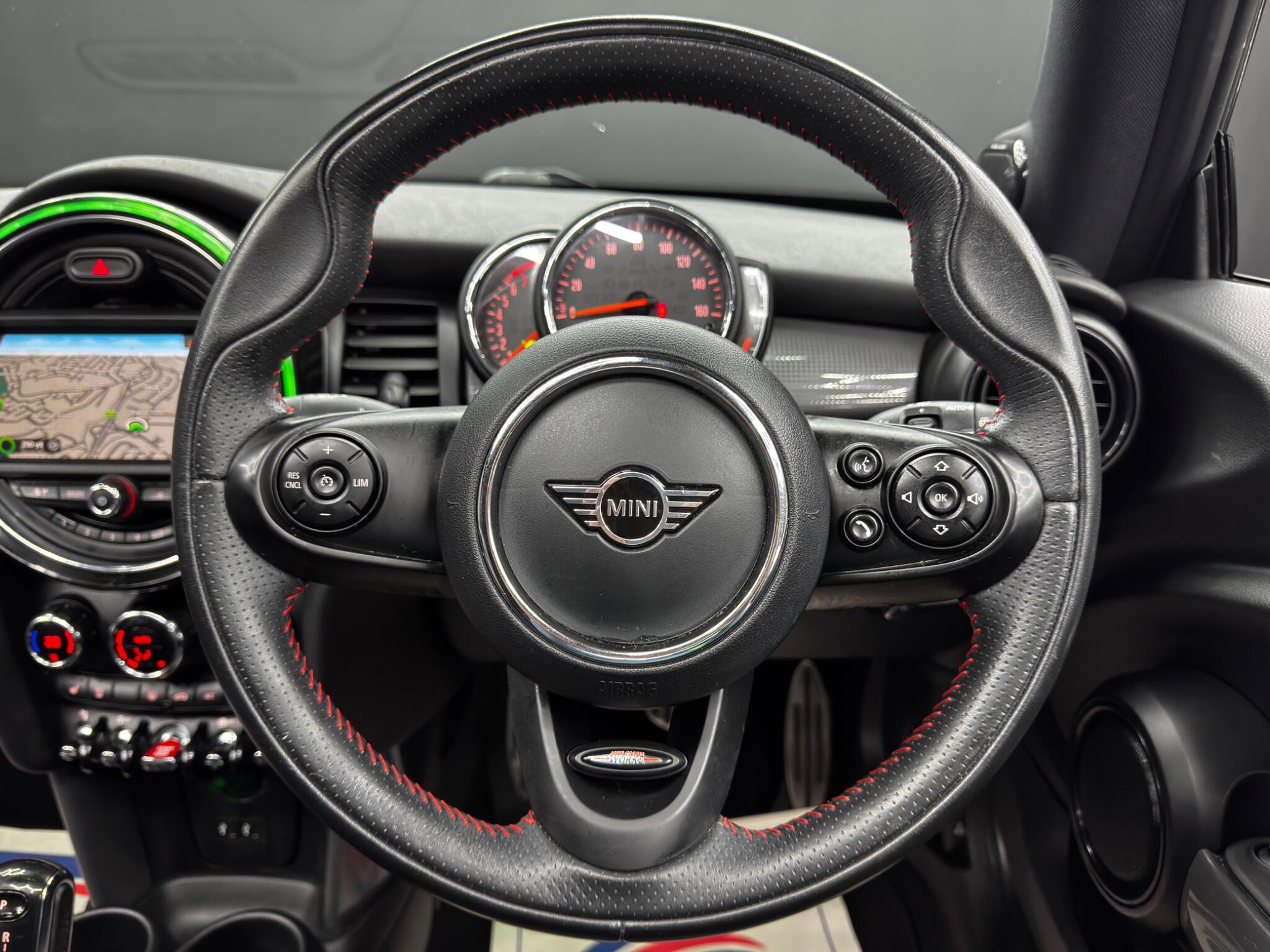 MINI Hatch 1.5 Cooper Sport Steptronic Euro 6 (s/s) 3dr 3dr Automatic 2025