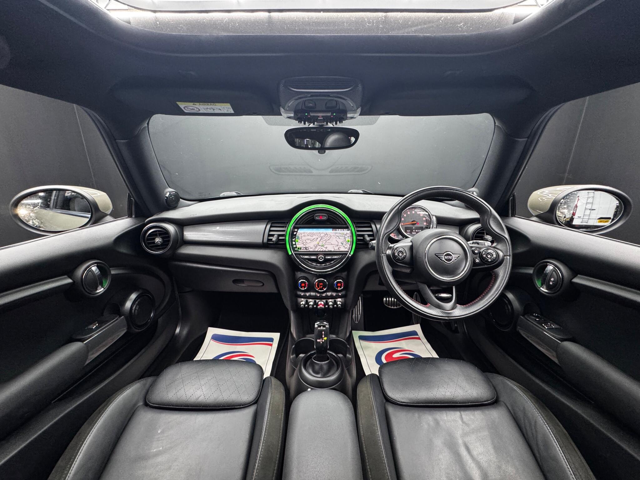 MINI Hatch 1.5 Cooper Sport Steptronic Euro 6 (s/s) 3dr 3dr Automatic 2025