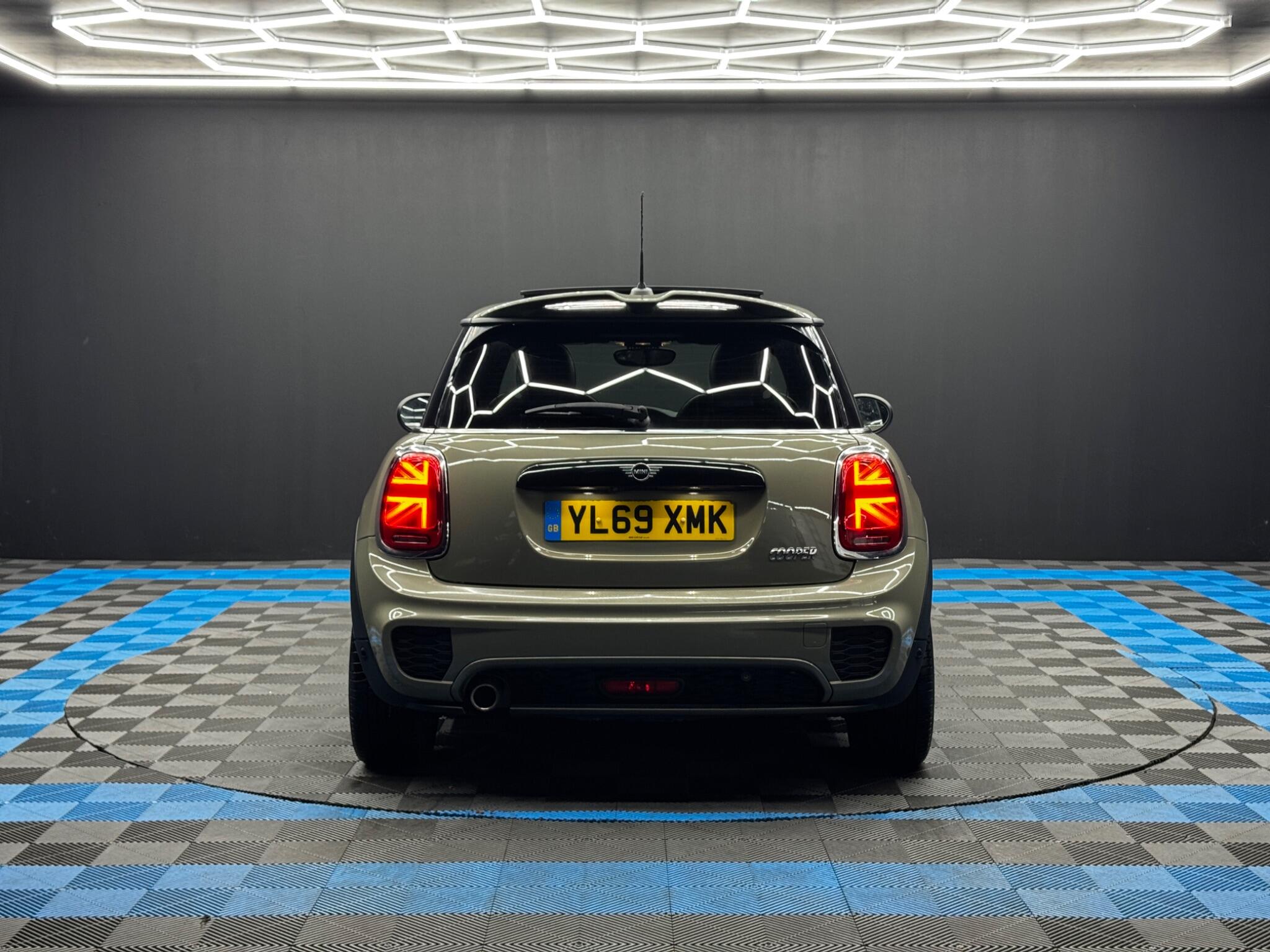 MINI Hatch 1.5 Cooper Sport Steptronic Euro 6 (s/s) 3dr 3dr Automatic 2025