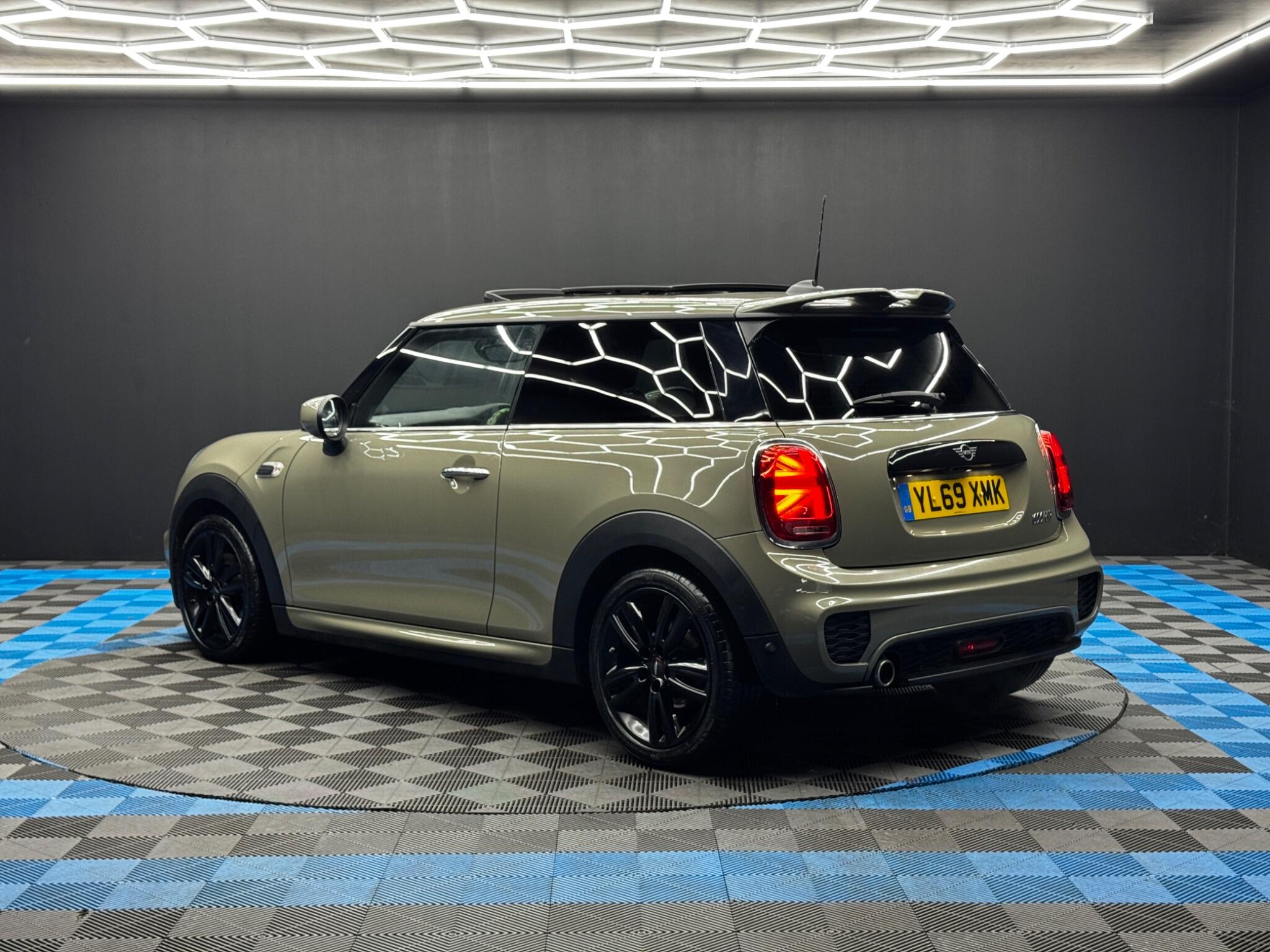 MINI Hatch 1.5 Cooper Sport Steptronic Euro 6 (s/s) 3dr 3dr Automatic 2025