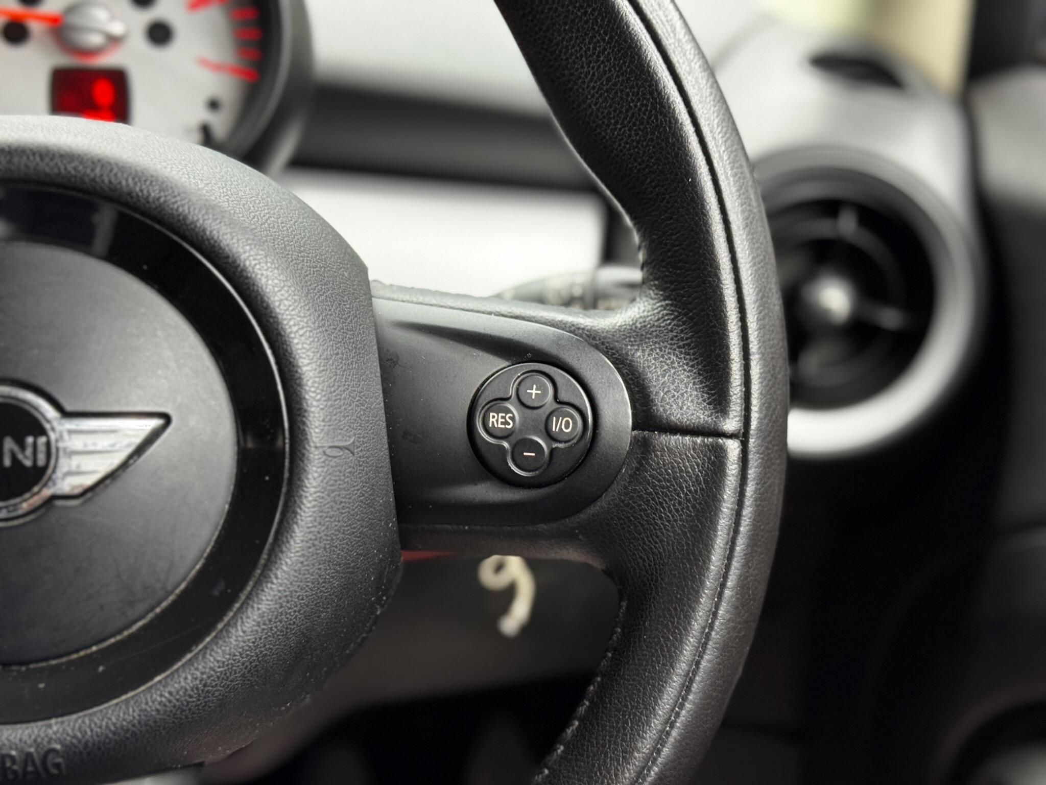 MINI Hatch 1.6 Cooper D Euro 5 (s/s) 3dr 3dr Manual 2026