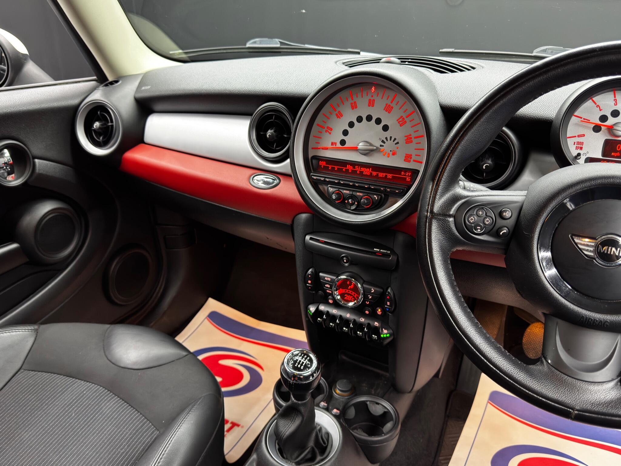 MINI Hatch 1.6 Cooper D Euro 5 (s/s) 3dr 3dr Manual 2026