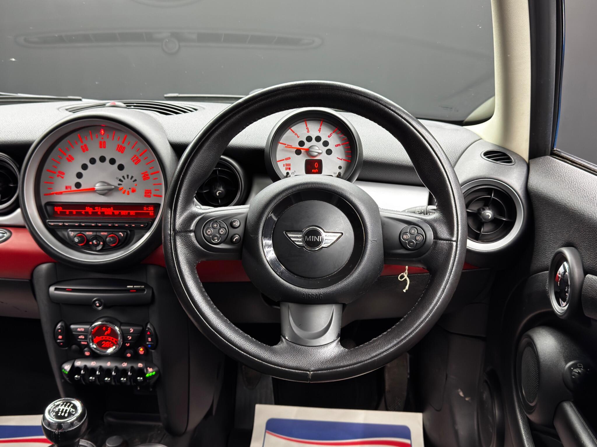 MINI Hatch 1.6 Cooper D Euro 5 (s/s) 3dr 3dr Manual 2026