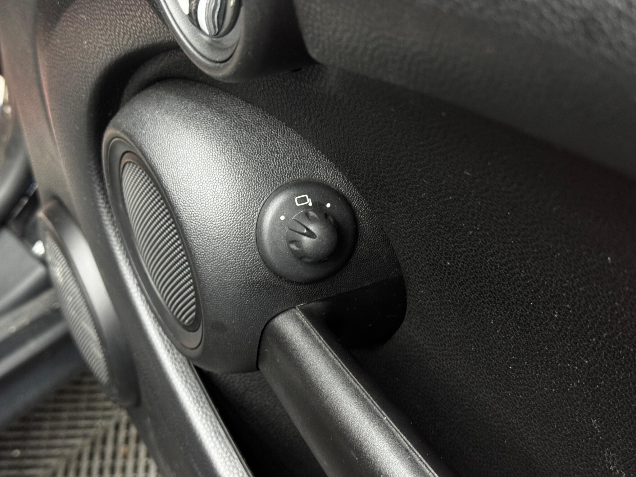 MINI Hatch 1.6 Cooper D Euro 5 (s/s) 3dr 3dr Manual 2026