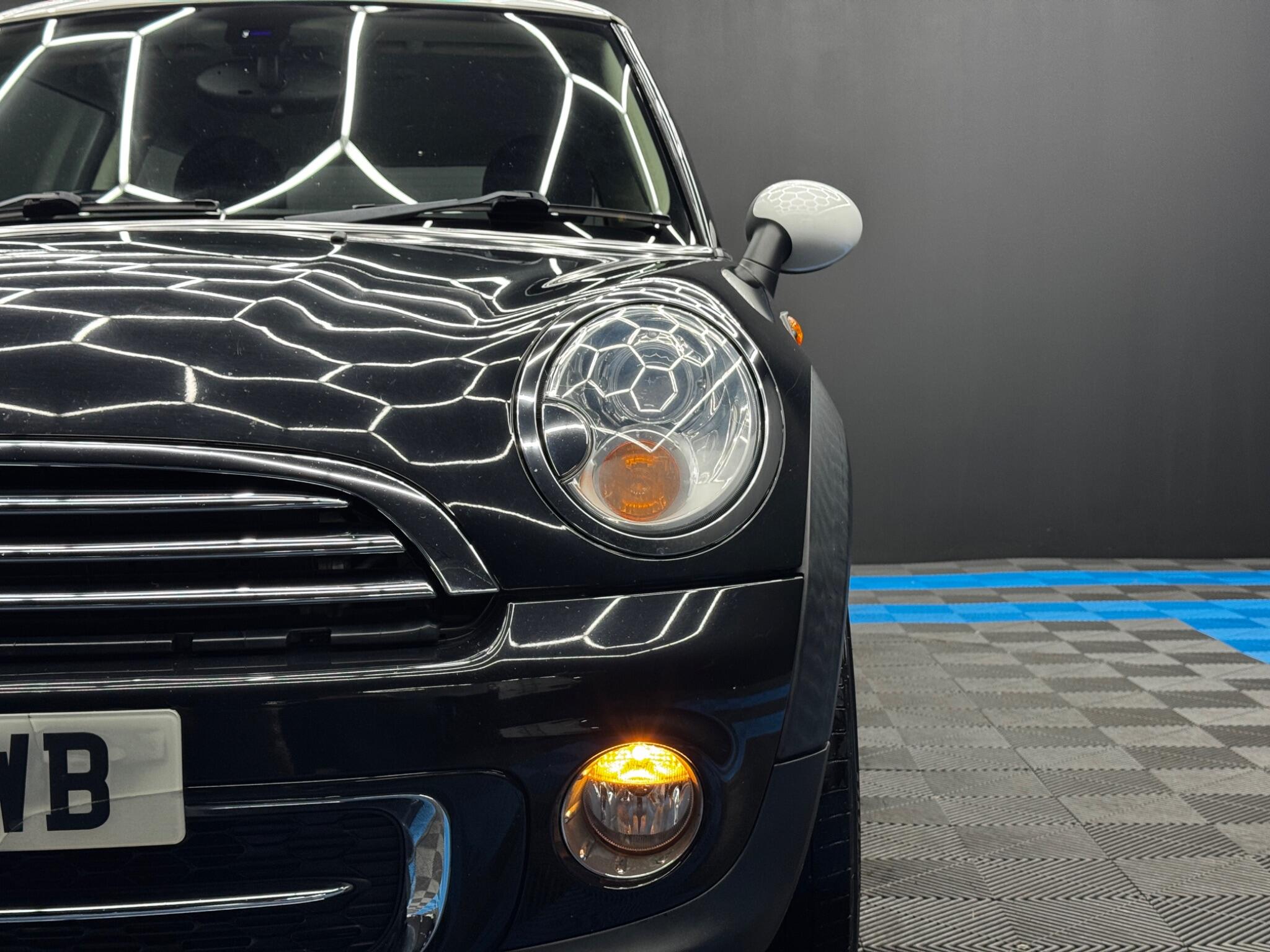 MINI Hatch 1.6 Cooper D Euro 5 (s/s) 3dr 3dr Manual 2026