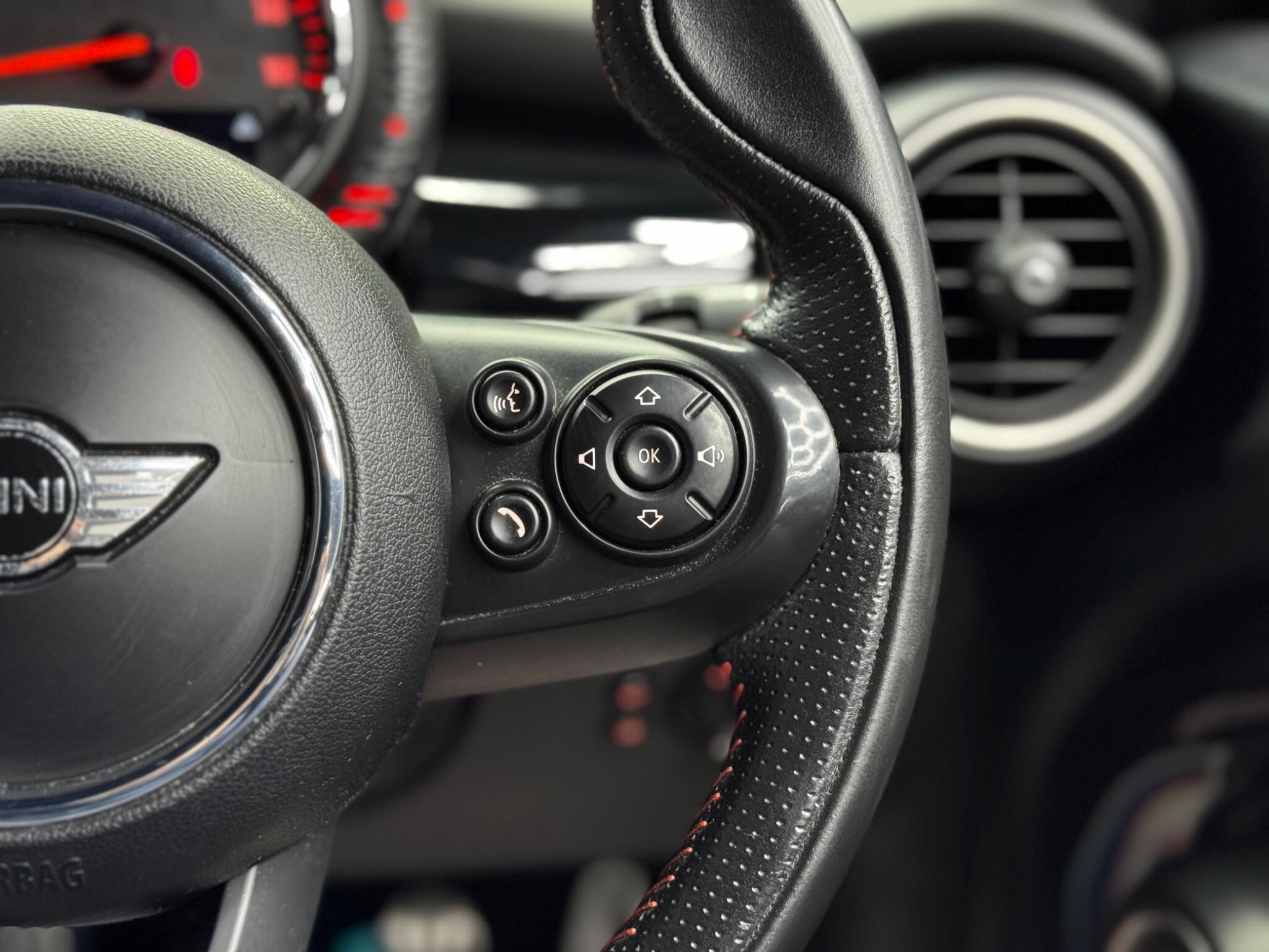 MINI Hatch 2.0 Cooper S Euro 6 (s/s) 3dr 3dr Manual 2026