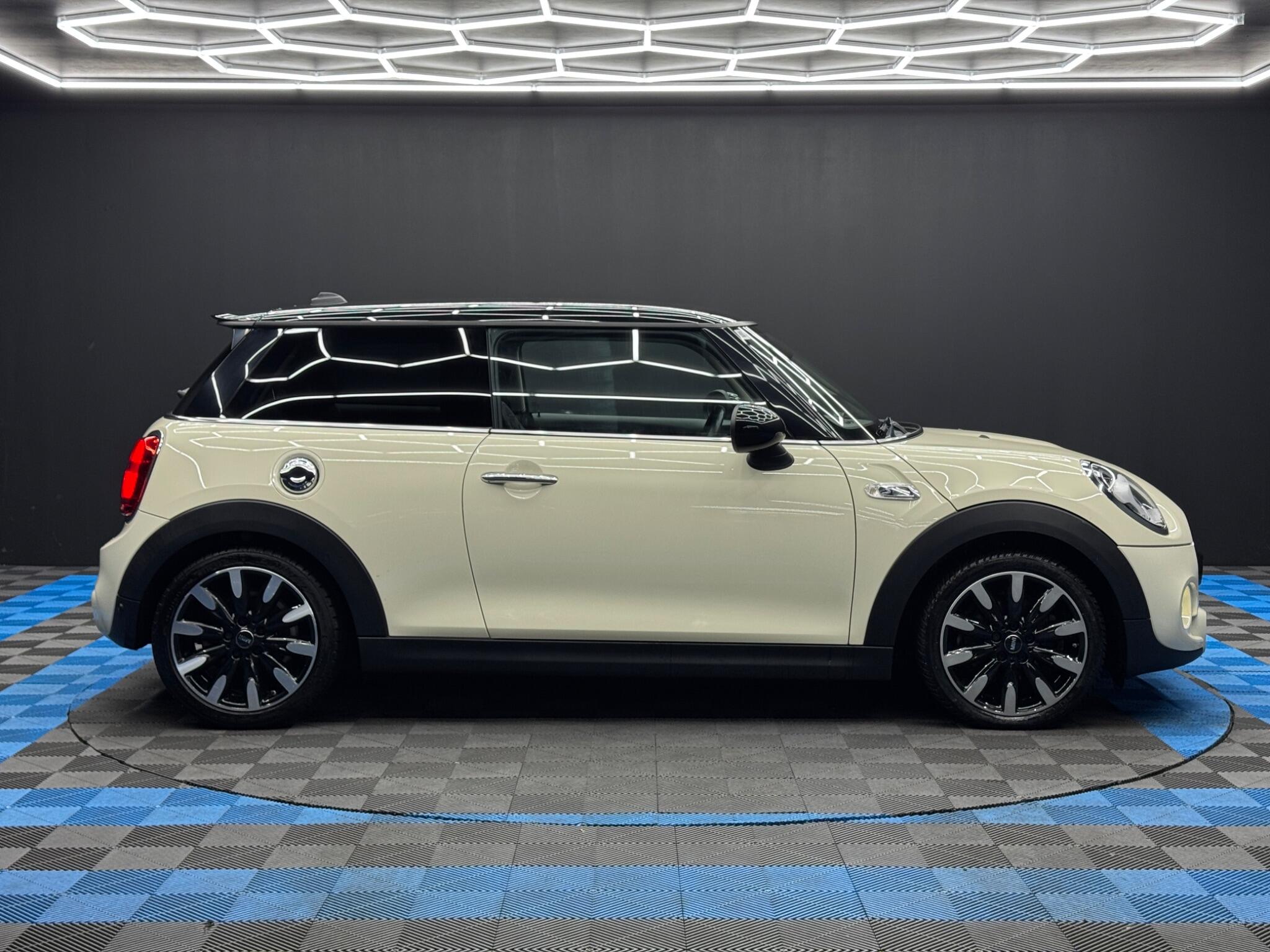 MINI Hatch 2.0 Cooper S Exclusive Euro 6 (s/s) 3dr 3dr Manual 2026