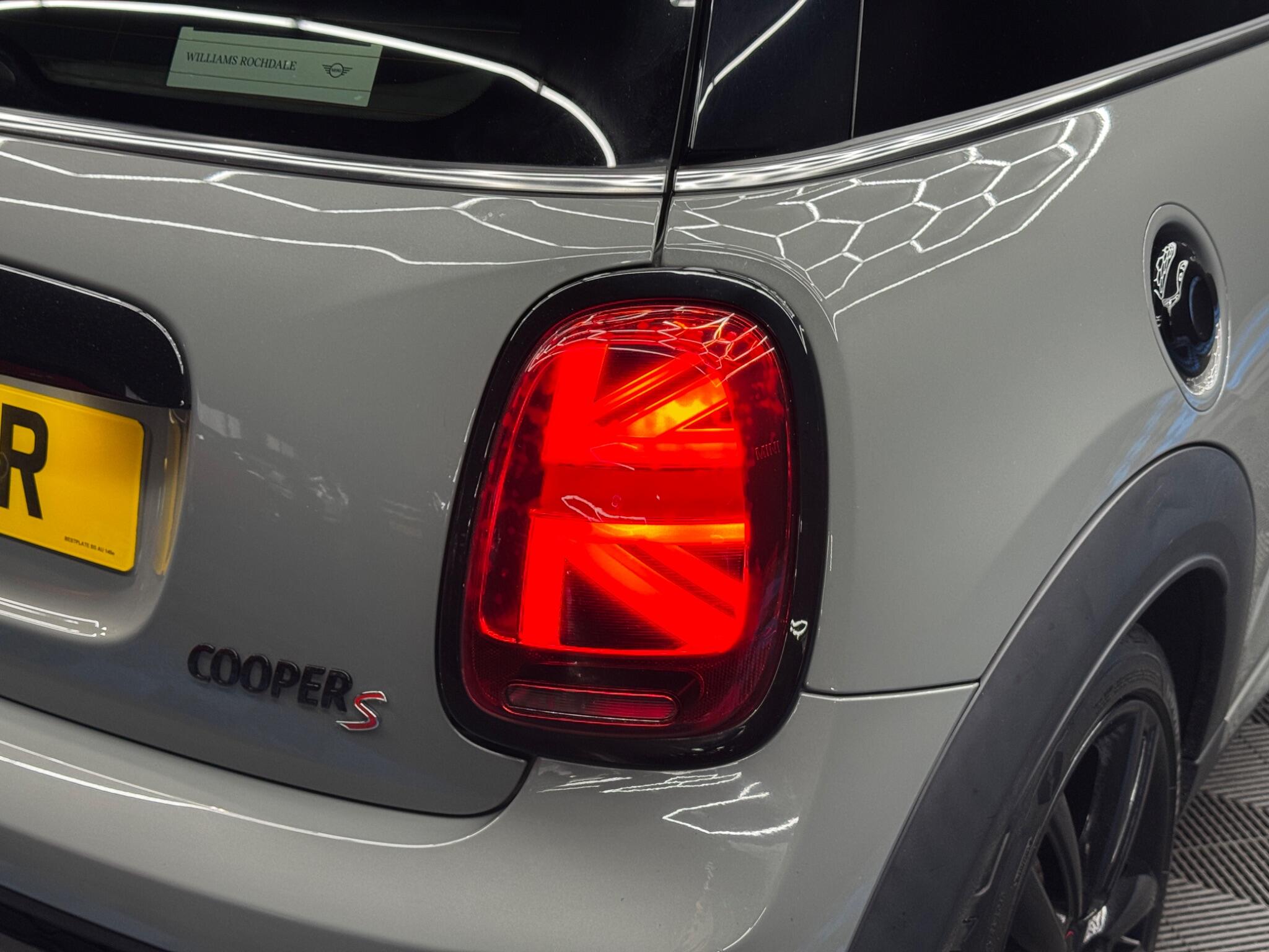 MINI Hatch 2.0 Cooper S Sport Steptronic Euro 6 (s/s) 3dr 3dr Automatic 2026