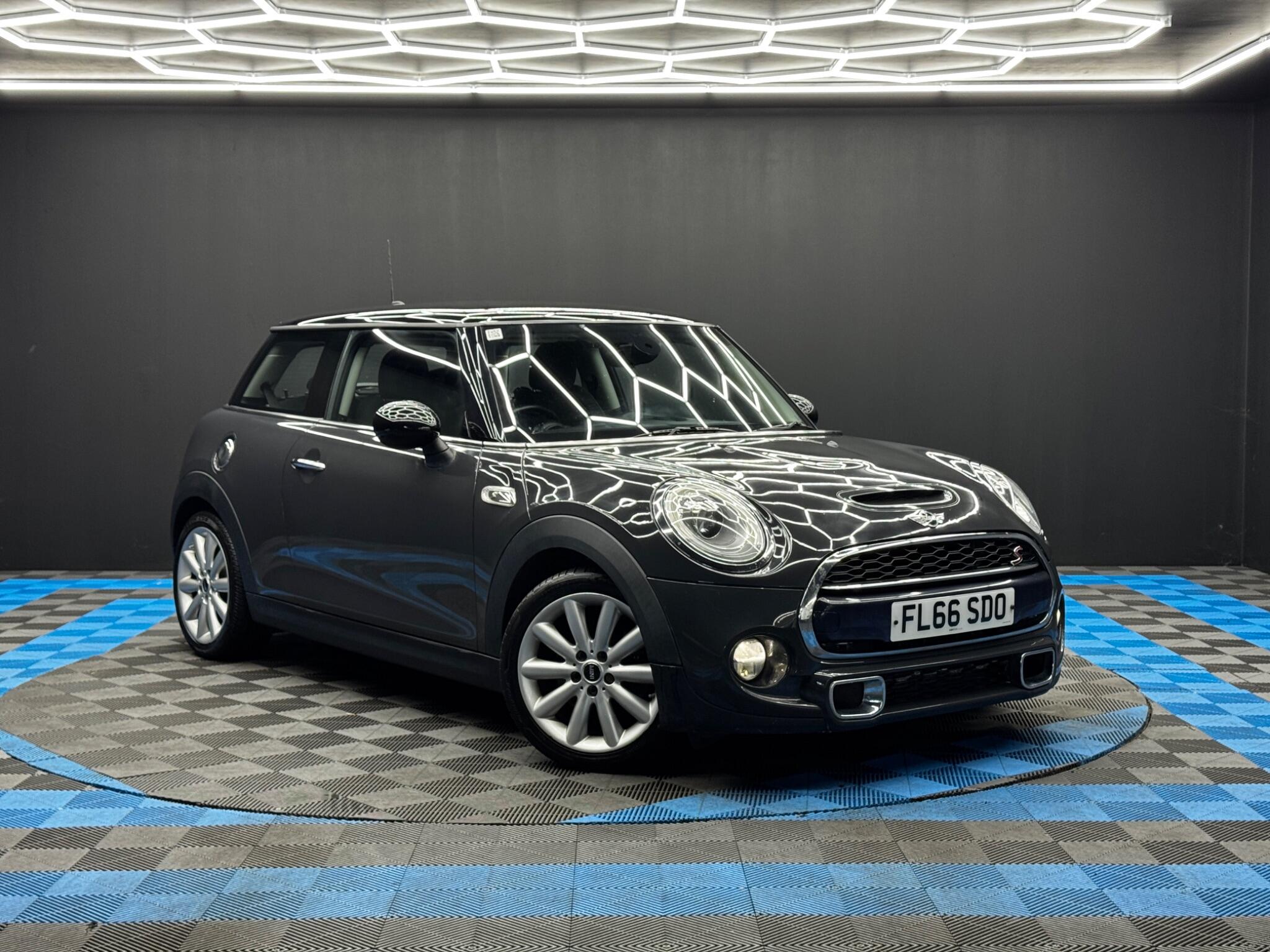 MINI Hatch 2.0 Cooper SD Euro 6 (s/s) 3dr 3dr Manual 2025