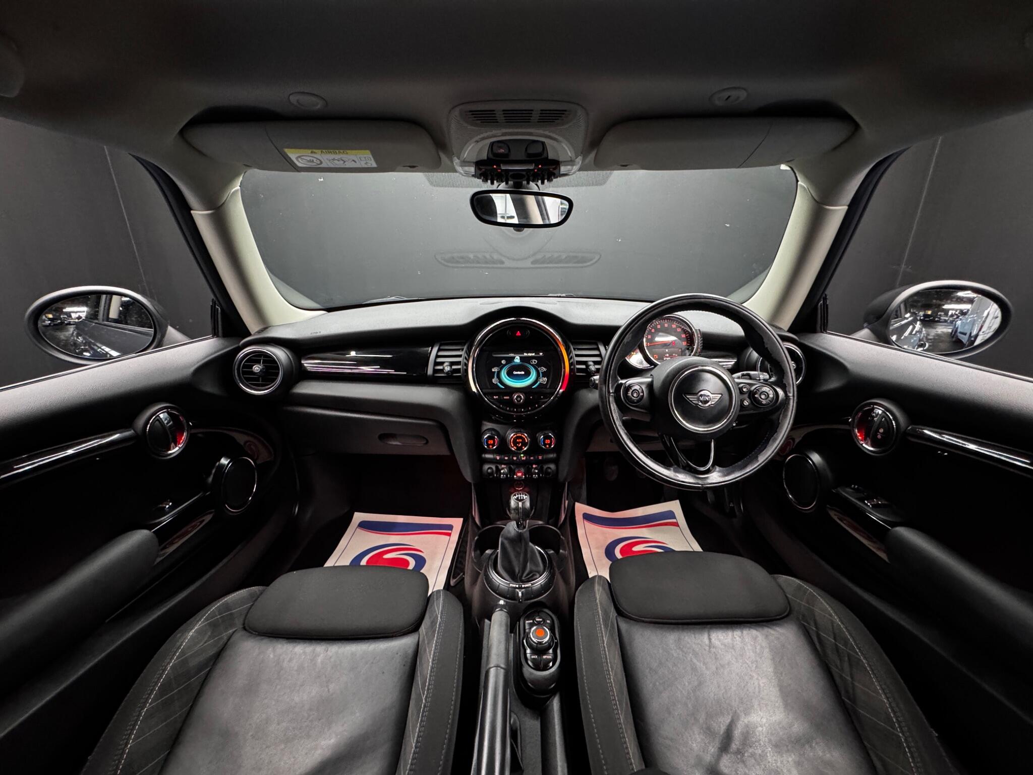 MINI Hatch 2.0 Cooper SD Euro 6 (s/s) 3dr 3dr Manual 2025