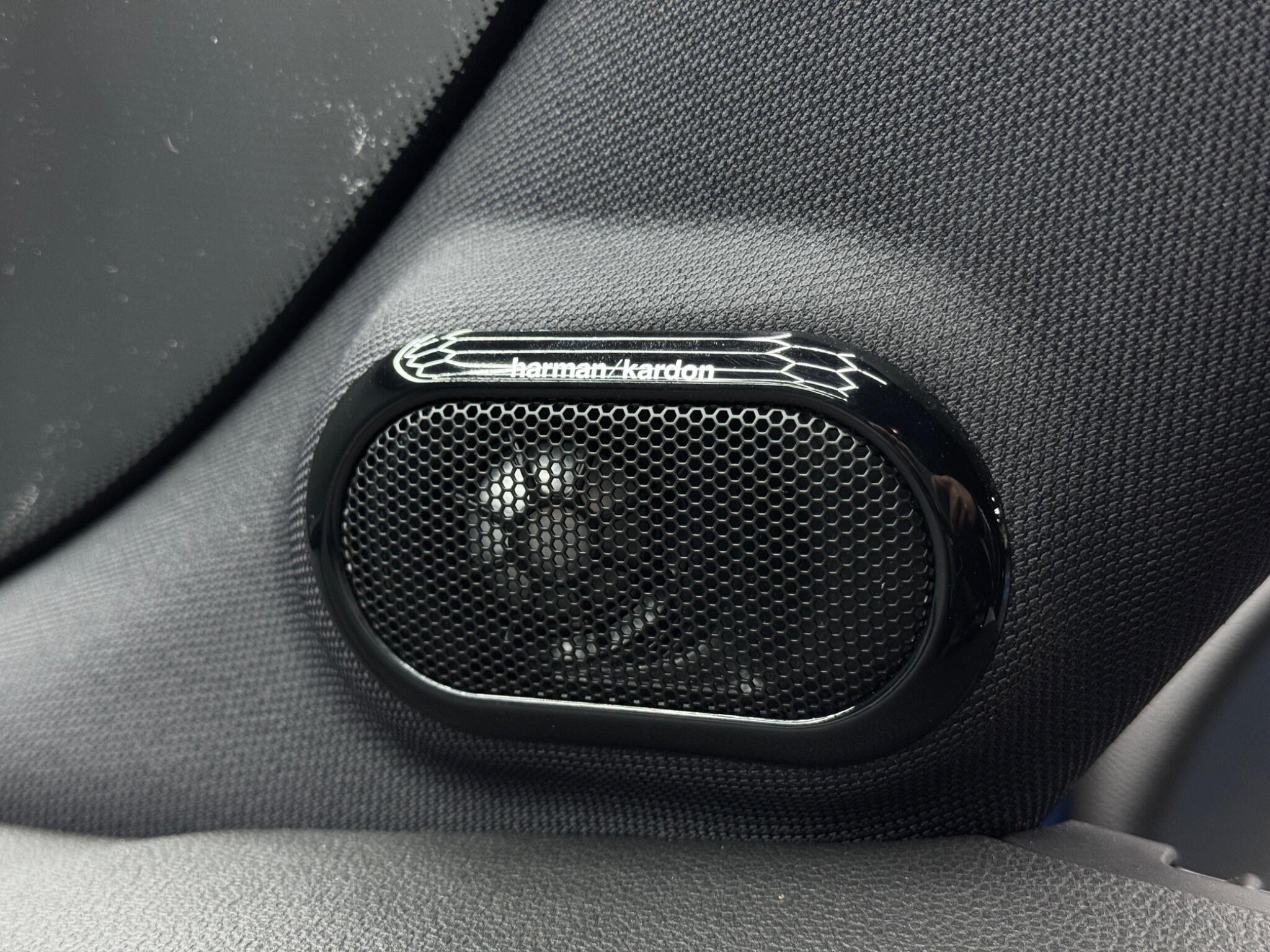 MINI Hatch 2.0 John Cooper Works Auto Euro 6 (s/s) 3dr 3dr Automatic 2026