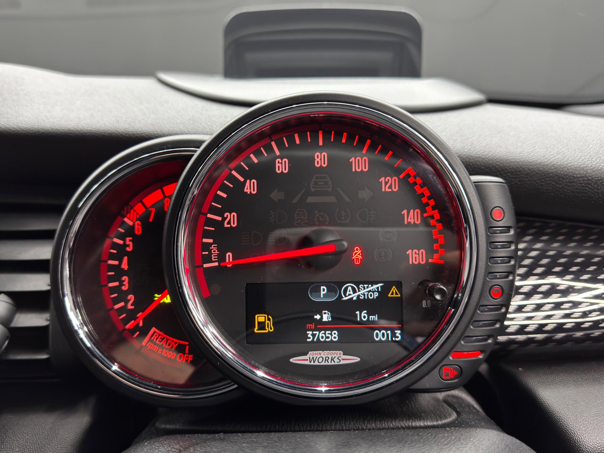 MINI Hatch 2.0 John Cooper Works Auto Euro 6 (s/s) 3dr 3dr Automatic 2026