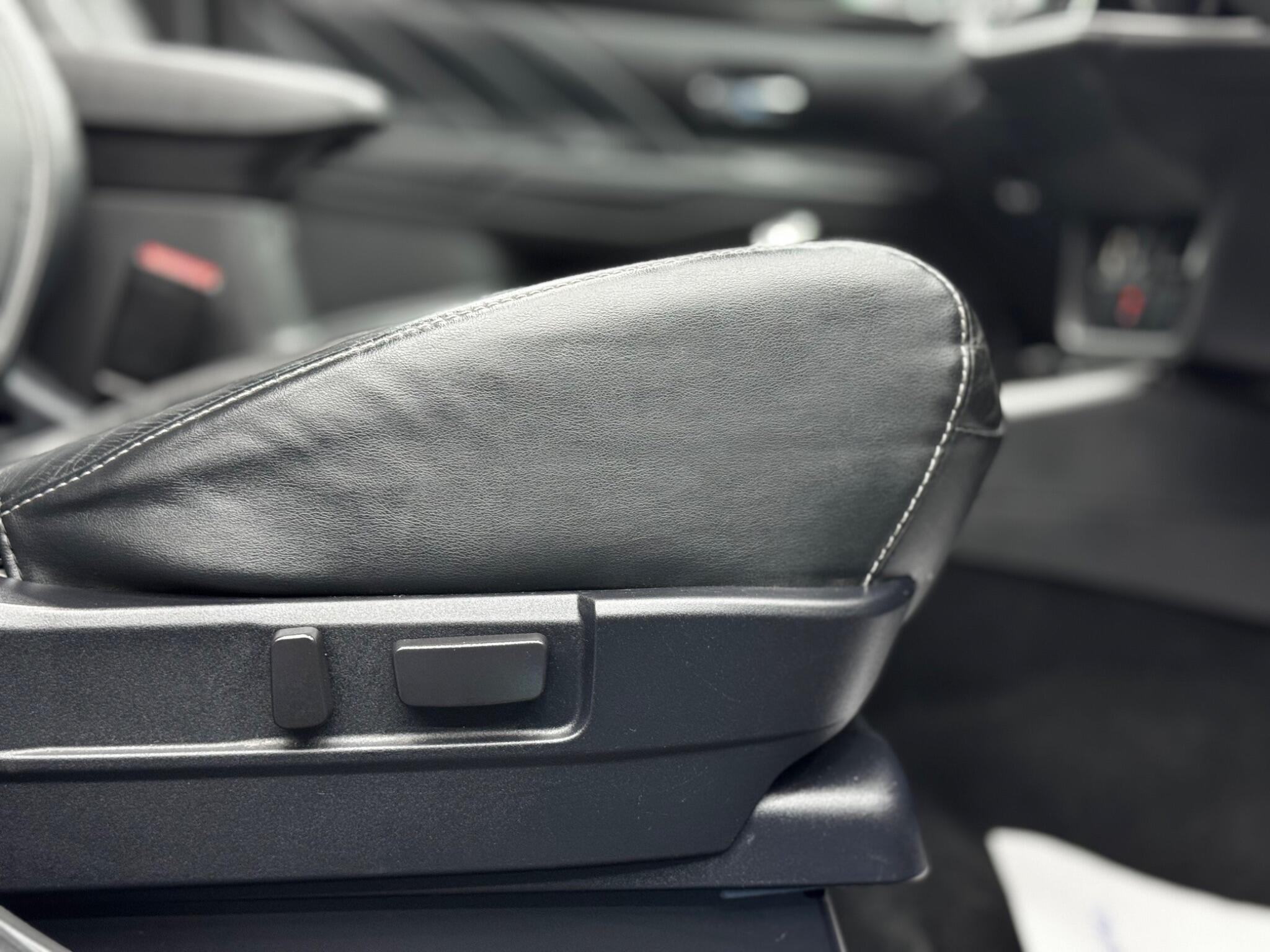 Mitsubishi Outlander 2.0h 12kWh GX4h CVT 4WD Euro 6 (s/s) 5dr 5dr Automatic 2025