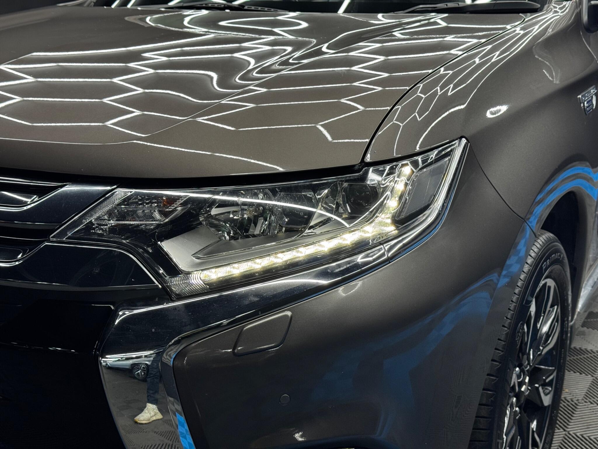 Mitsubishi Outlander 2.0h 12kWh GX4h CVT 4WD Euro 6 (s/s) 5dr 5dr Automatic 2025