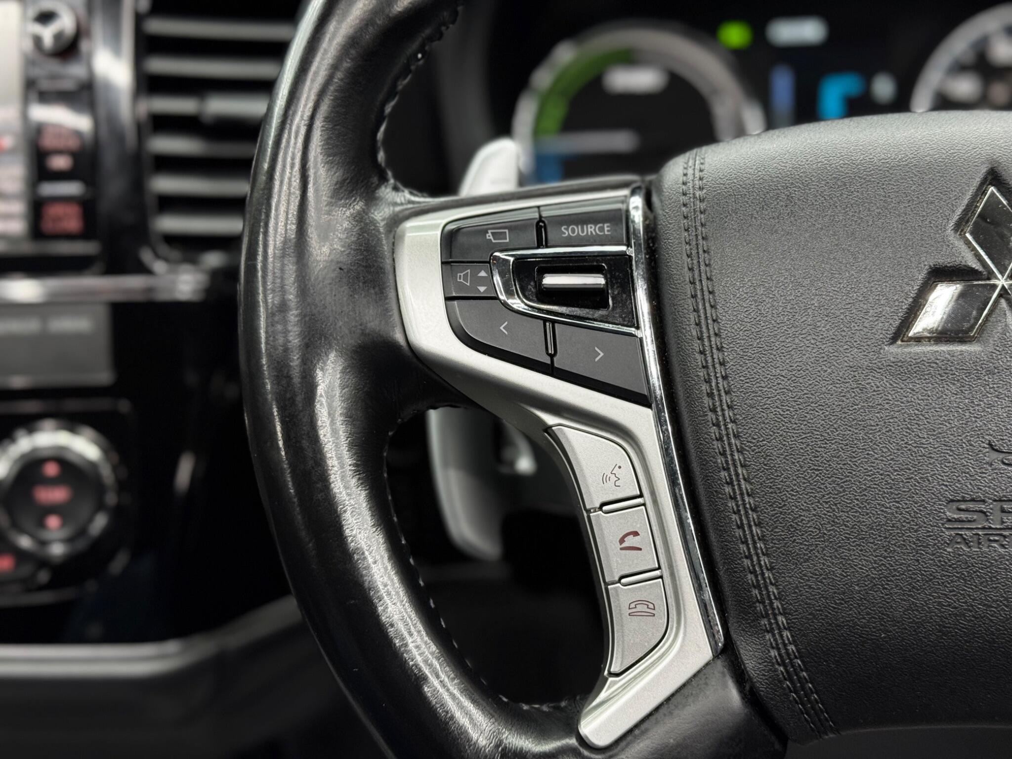 Mitsubishi Outlander 2.0h 12kWh GX4h CVT 4WD Euro 6 (s/s) 5dr 5dr Automatic 2025