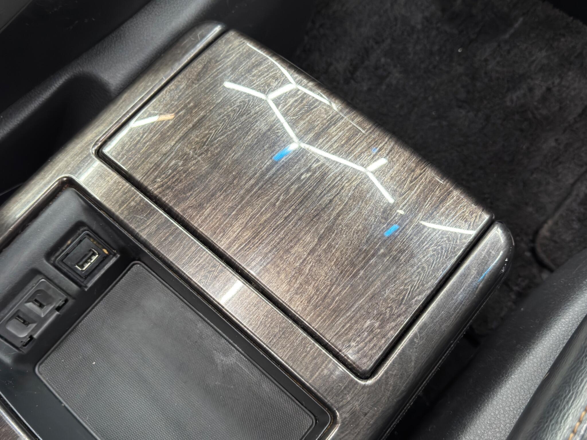 Nissan Elgrand 5dr Automatic 2026