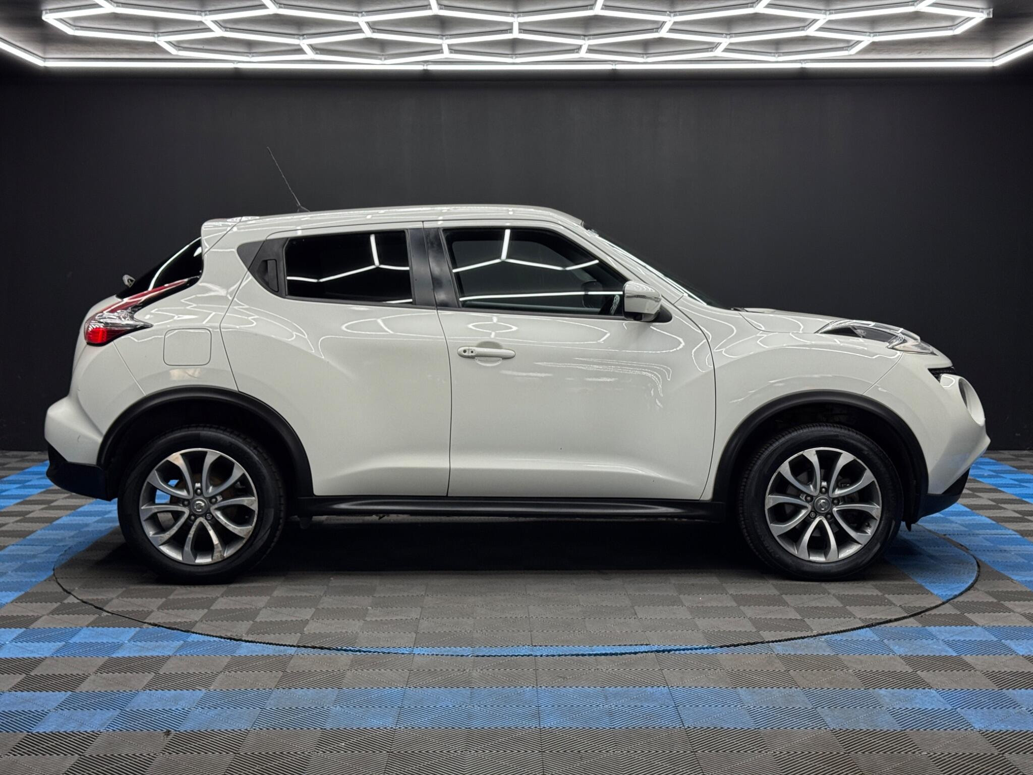 Nissan Juke 1.5 dCi Tekna Euro 6 (s/s) 5dr 5dr Manual 2026