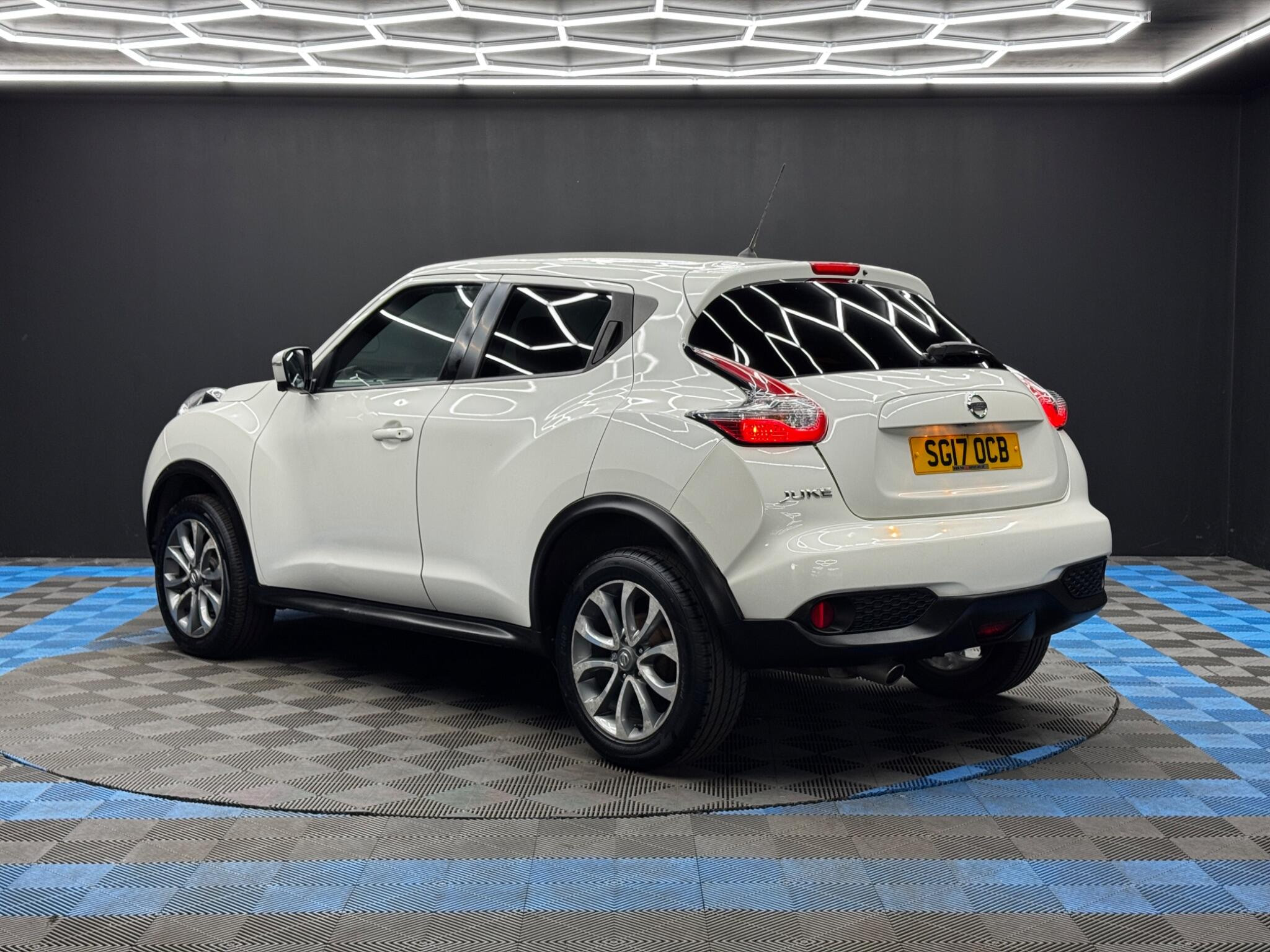 Nissan Juke 1.5 dCi Tekna Euro 6 (s/s) 5dr 5dr Manual 2026