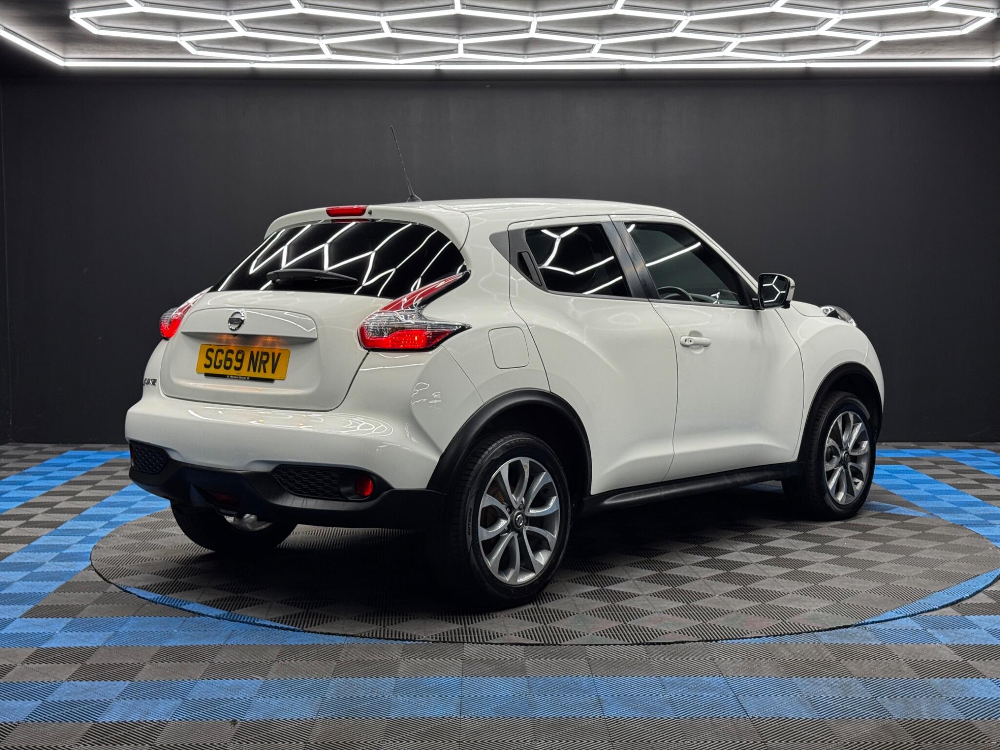 Nissan Juke 1.6 Tekna Euro 6 5dr 5dr Manual 2026
