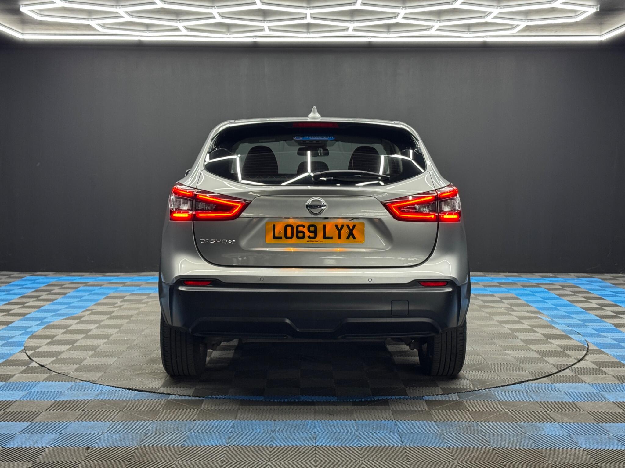 Nissan Qashqai 1.3 DIG-T Acenta Premium Euro 6 (s/s) 5dr 5dr Manual 2026
