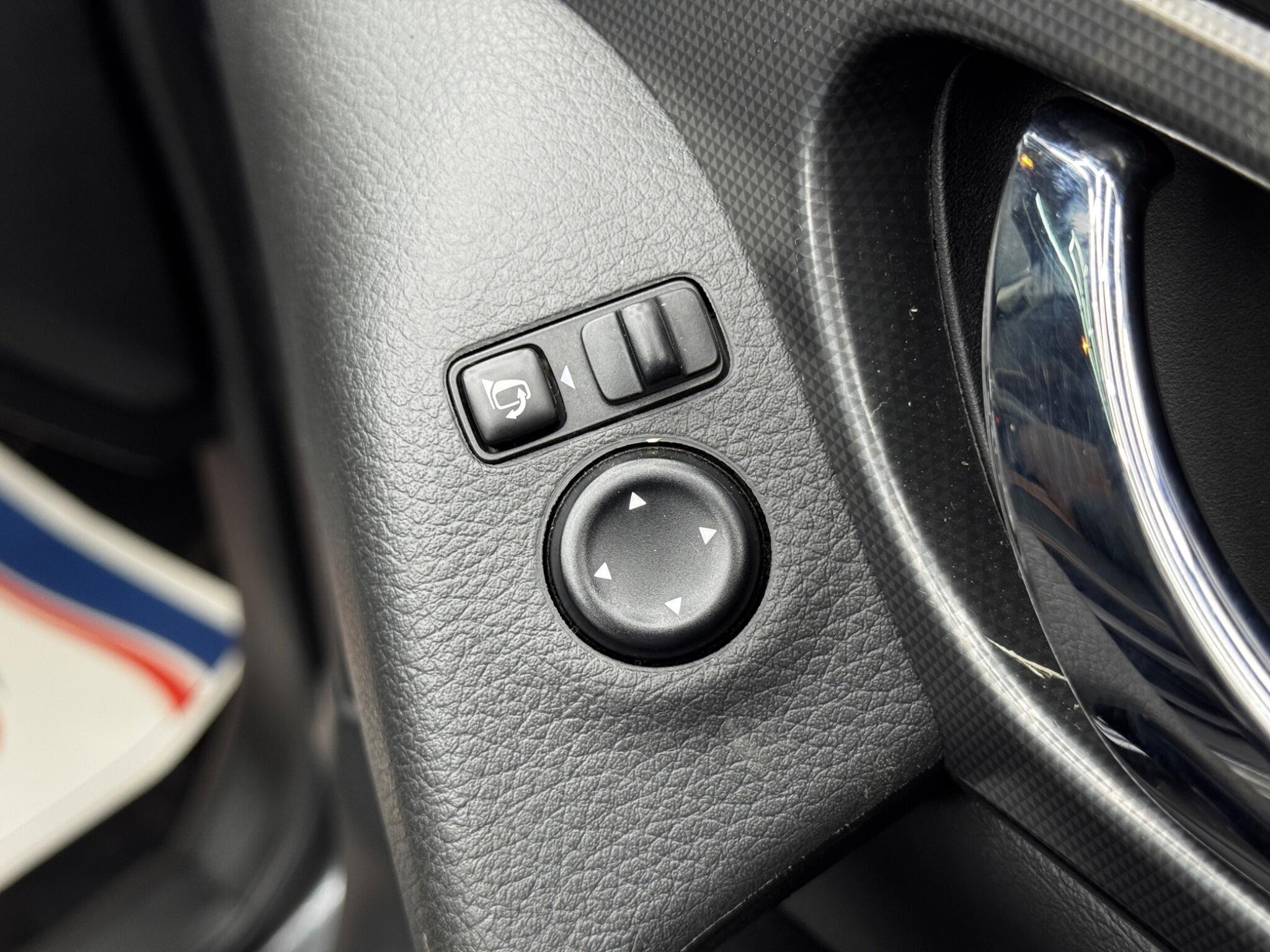 Nissan Qashqai 1.3 DIG-T N-Motion Euro 6 (s/s) 5dr 5dr Manual 2026