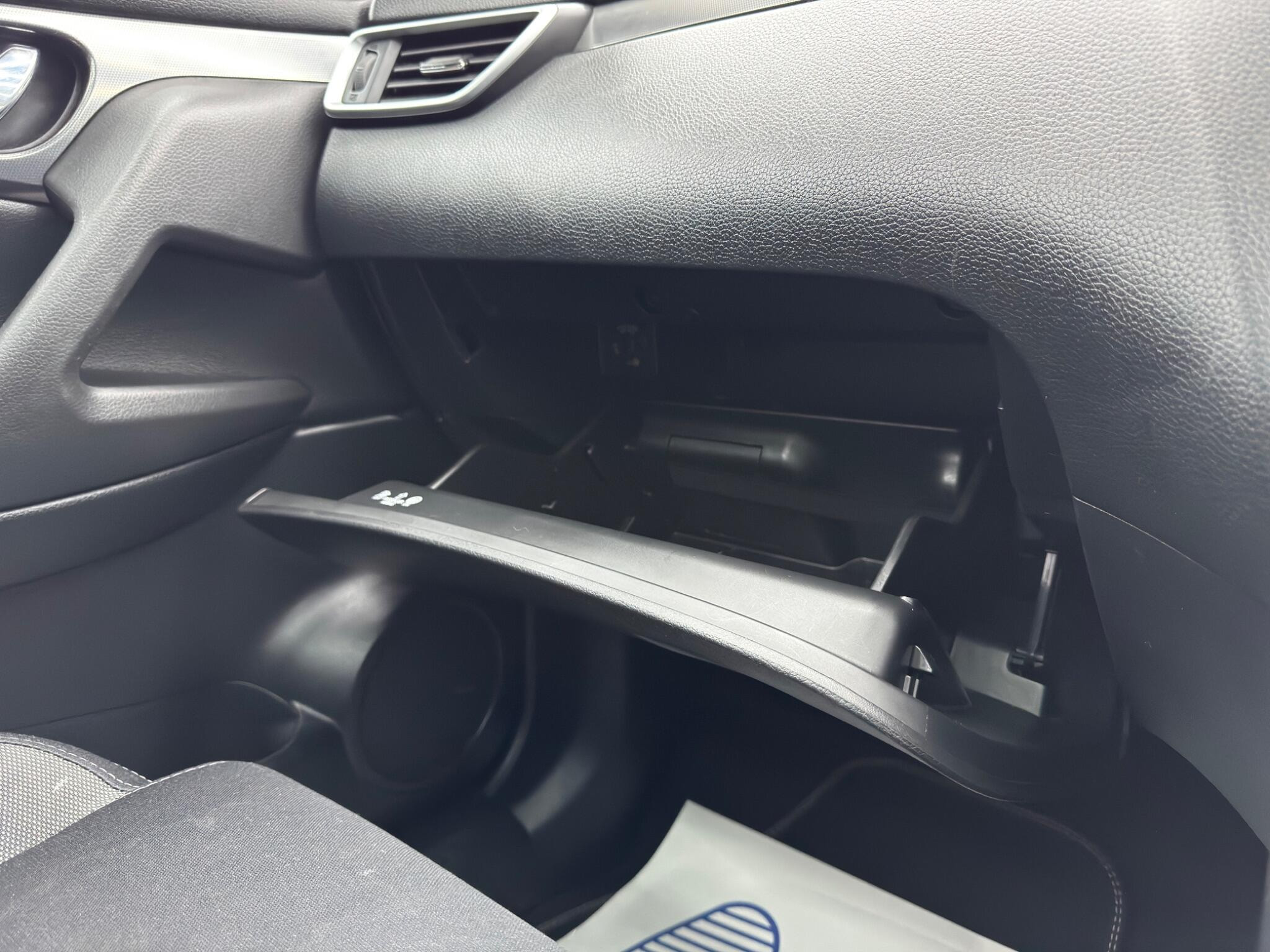 Nissan Qashqai 1.5 dCi N-Connecta Euro 6 (s/s) 5dr 5dr Manual 2026