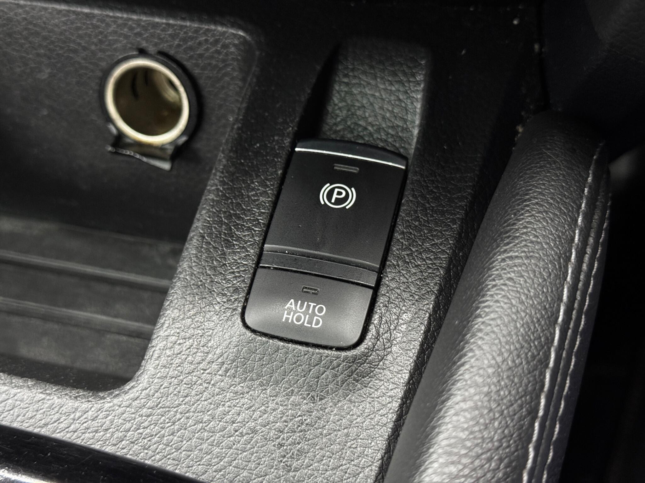 Nissan Qashqai 1.5 dCi N-Connecta Euro 6 (s/s) 5dr 5dr Manual 2026