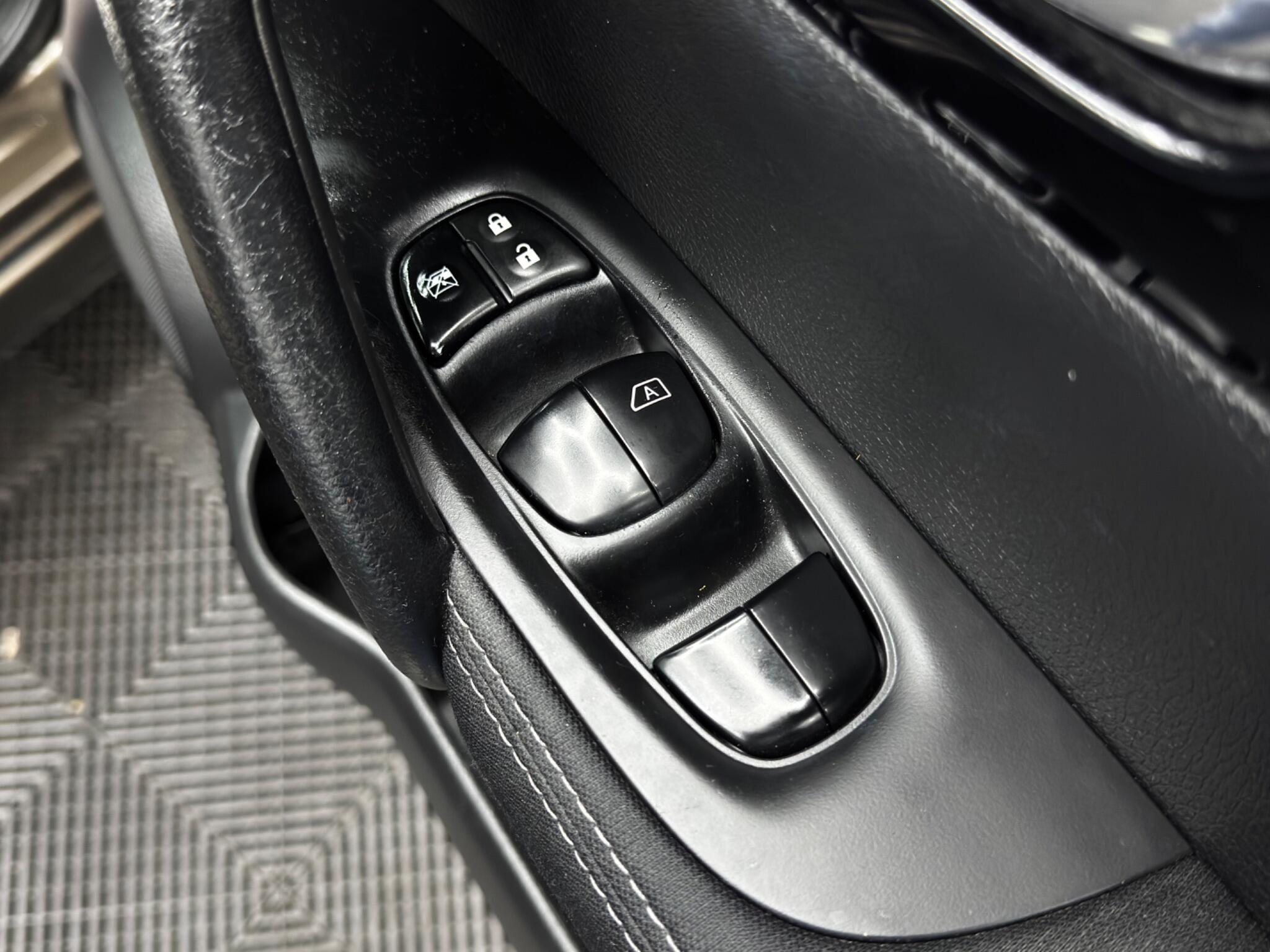 Nissan Qashqai 1.5 dCi n-tec+ 2WD Euro 5 (s/s) 5dr 5dr Manual 2025