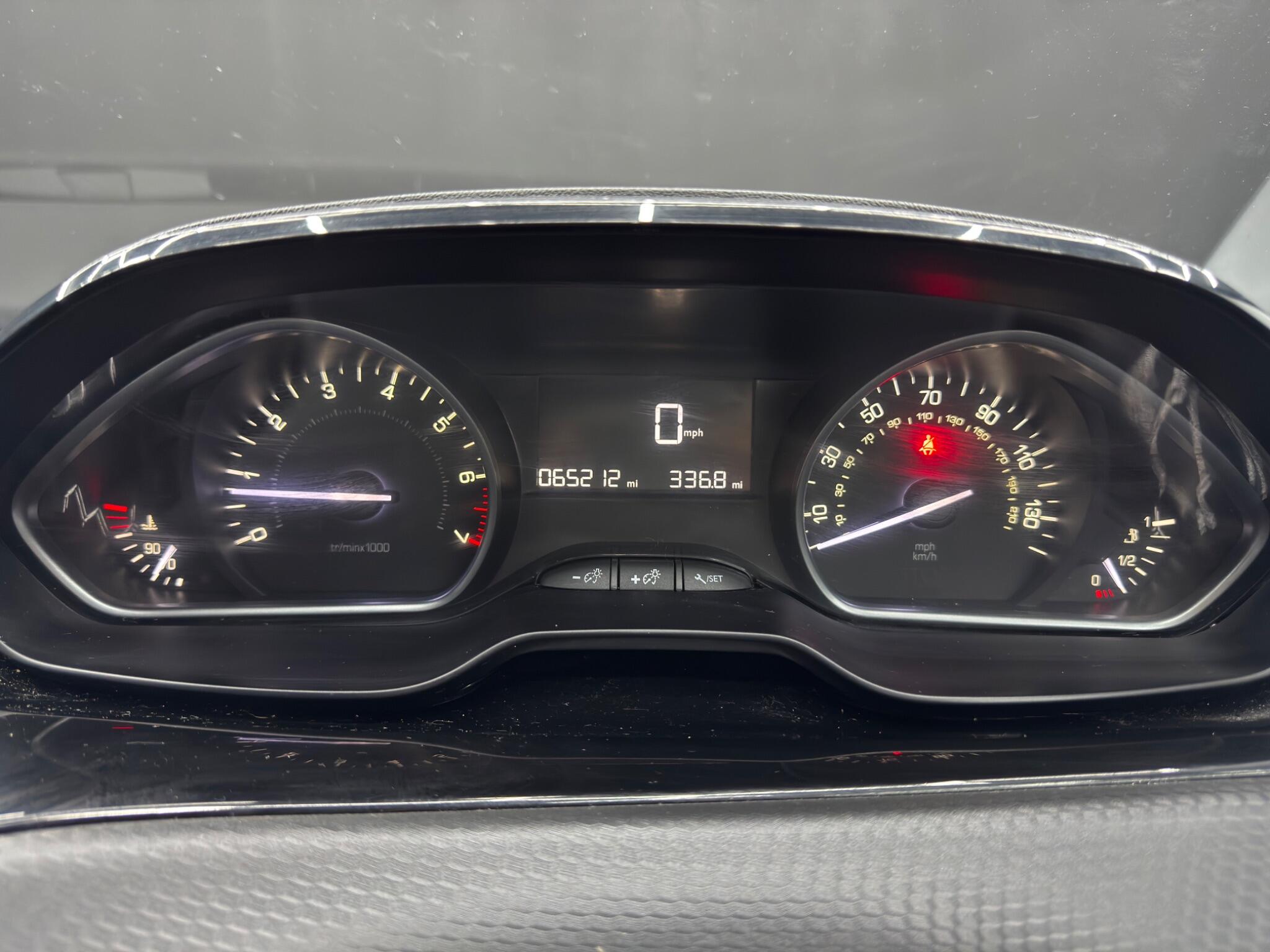 Peugeot 2008 1.2 PureTech Active Euro 6 (s/s) 5dr 5dr Manual 2026