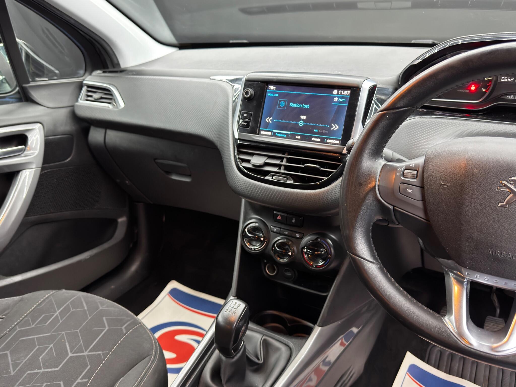 Peugeot 2008 1.2 PureTech Active Euro 6 (s/s) 5dr 5dr Manual 2026