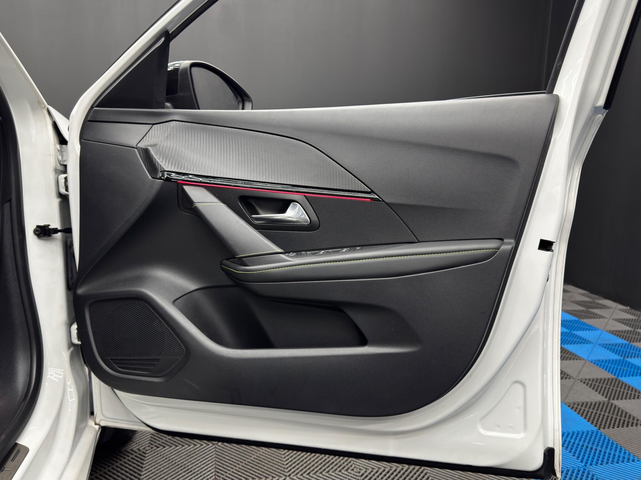 Peugeot 208 1.2 PureTech GT EAT Euro 6 (s/s) 5dr 5dr Automatic 2026