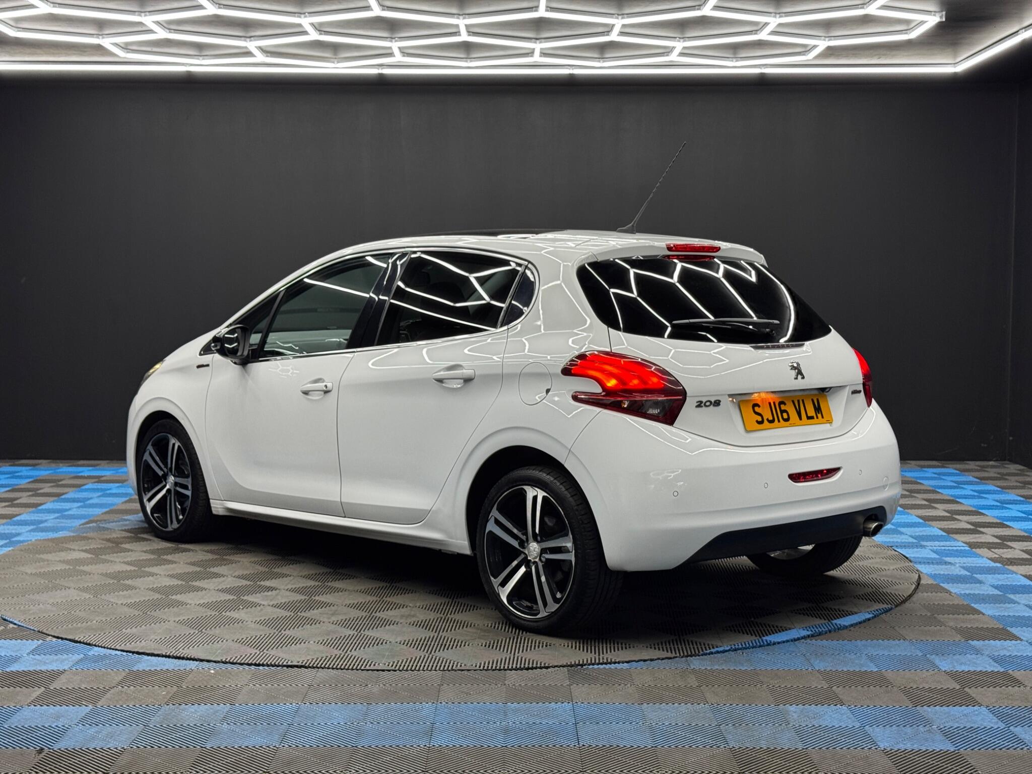 Peugeot 208 1.6 BlueHDi GT Line Euro 6 (s/s) 5dr 5dr Manual 2026