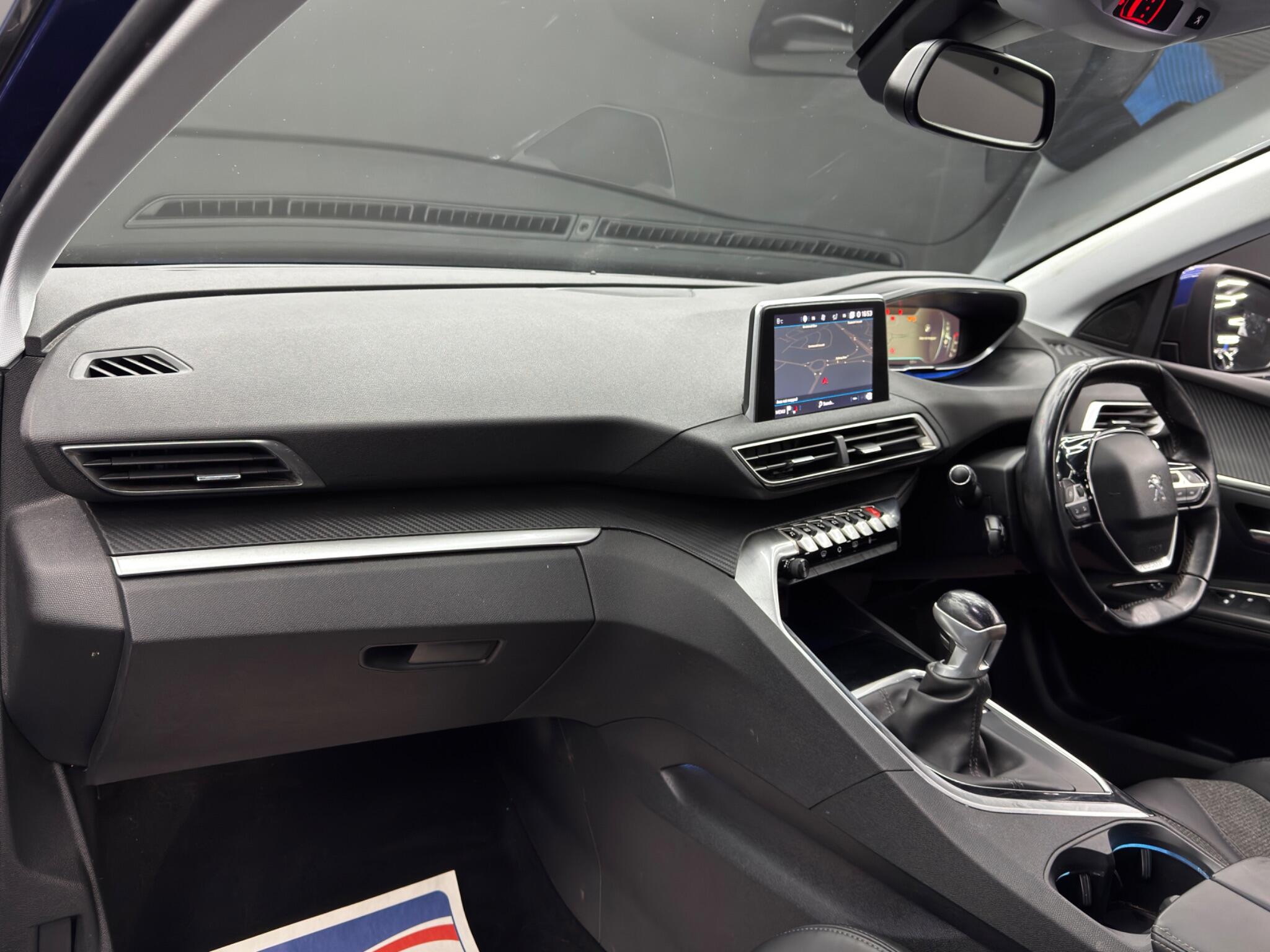 Peugeot 3008 1.2 PureTech Allure Euro 6 (s/s) 5dr 5dr Manual 2026