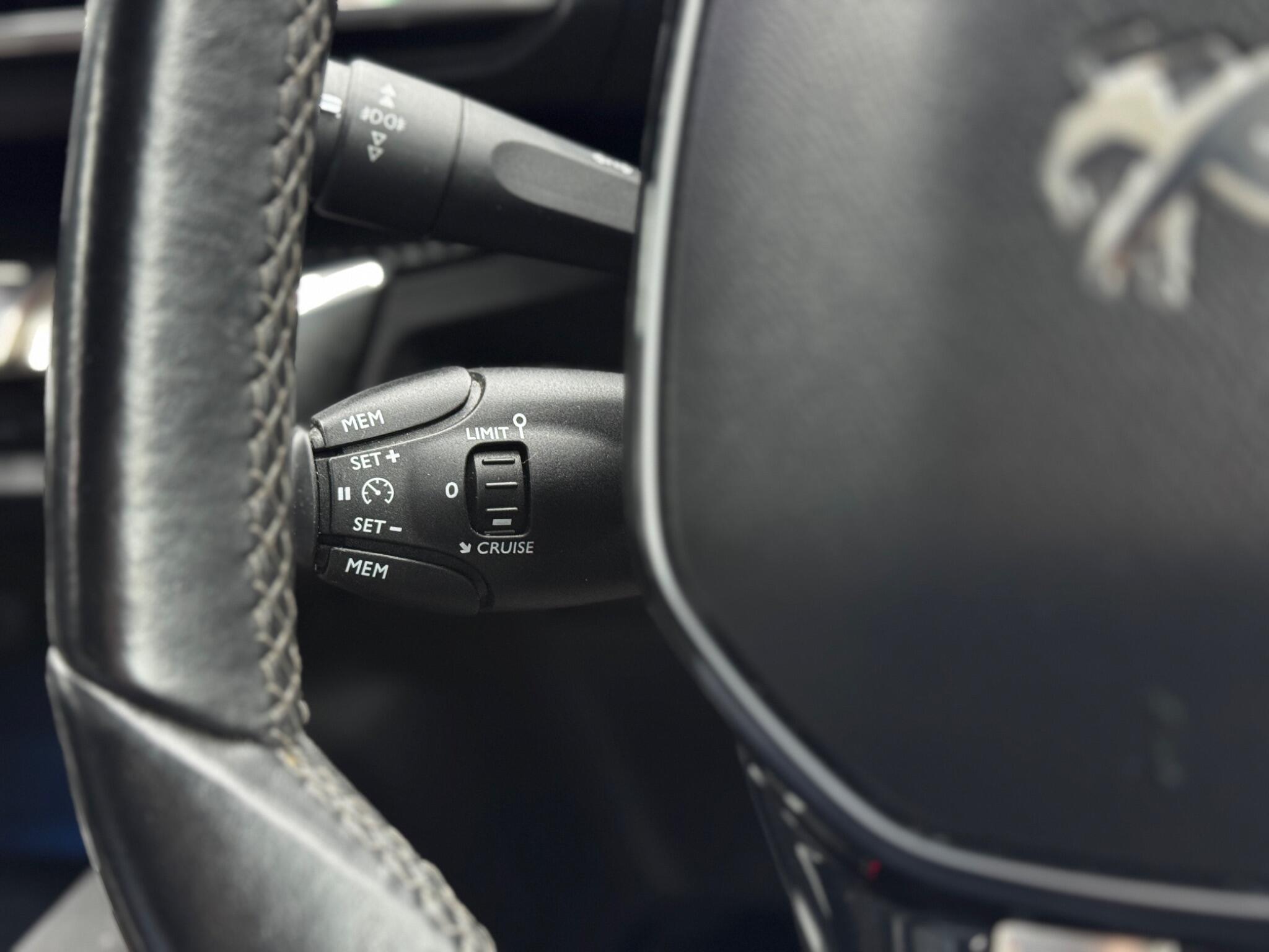 Peugeot 3008 1.2 PureTech Allure Euro 6 (s/s) 5dr 5dr Manual 2026