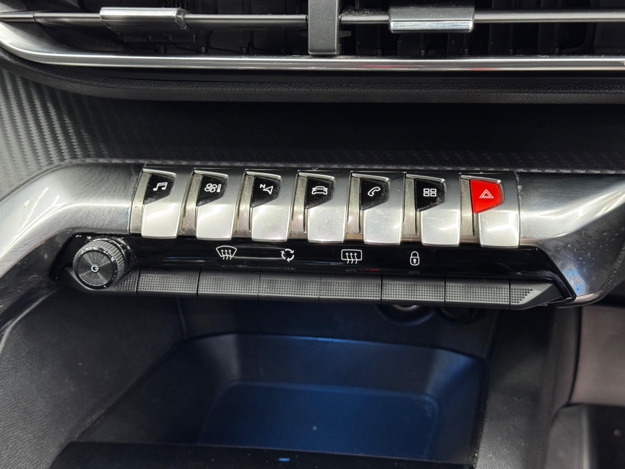 Peugeot 3008 1.2 PureTech Allure Euro 6 (s/s) 5dr 5dr Manual 2026