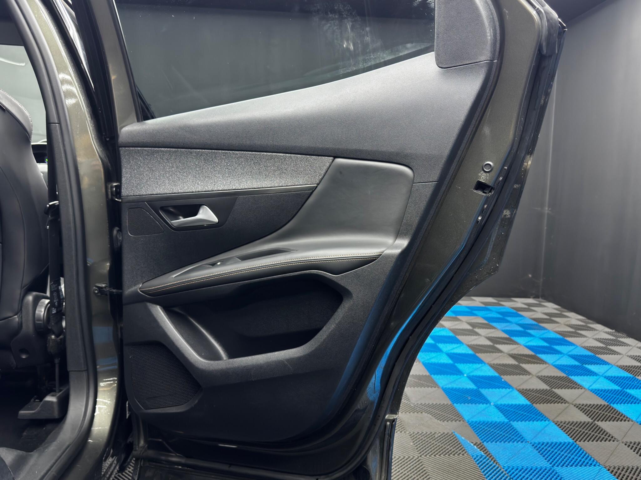 Peugeot 3008 1.6 THP GT Line EAT Euro 6 (s/s) 5dr 5dr Automatic 2025