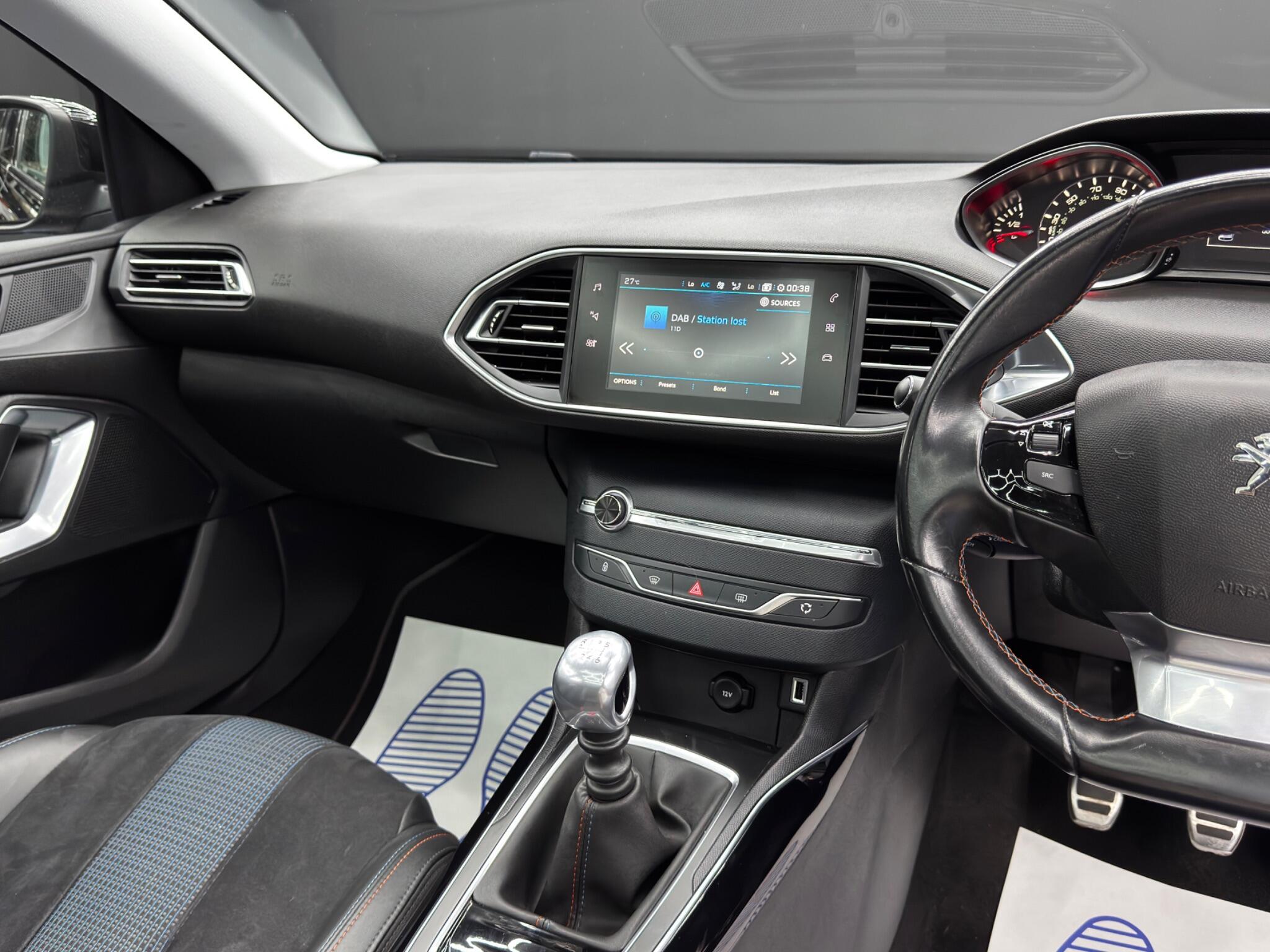 Peugeot 308 SW 1.2 PureTech Tech Edition Euro 6 (s/s) 5dr 5dr Manual 2026