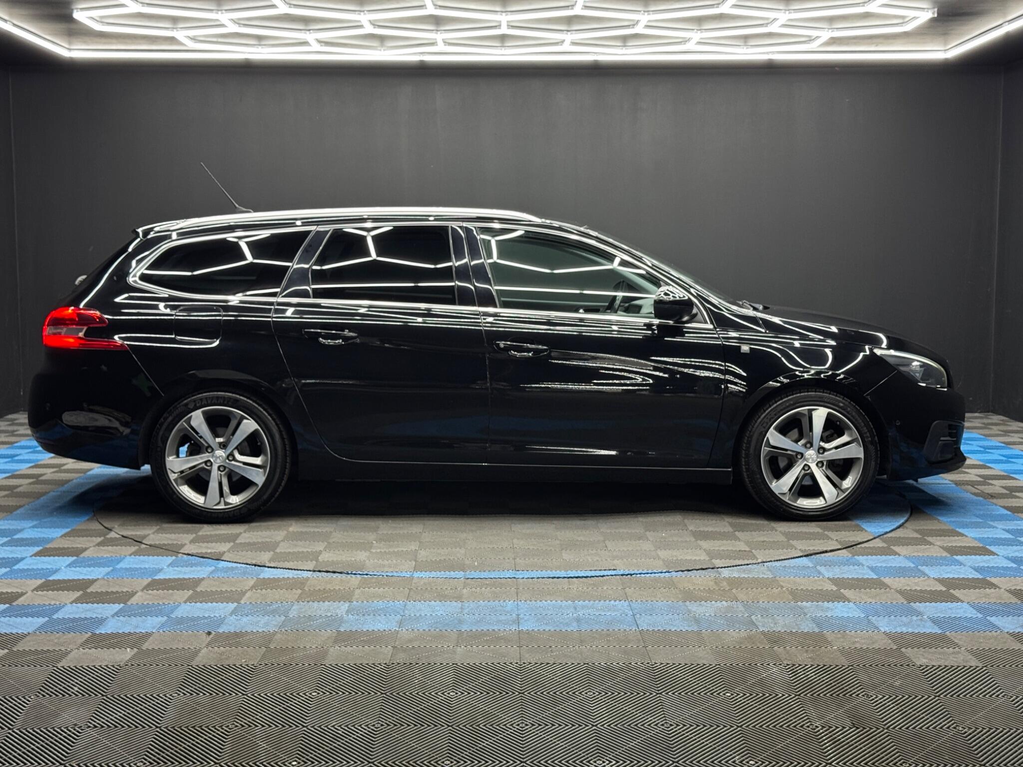 Peugeot 308 SW 1.2 PureTech Tech Edition Euro 6 (s/s) 5dr 5dr Manual 2026