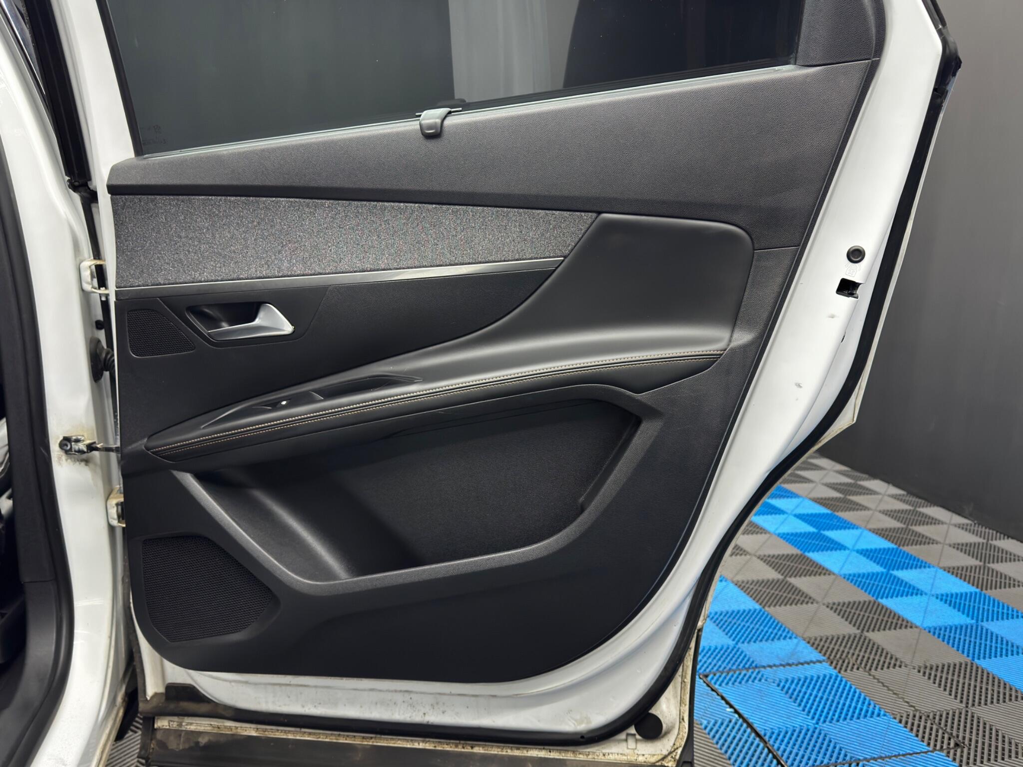 Peugeot 5008 1.2 PureTech GT Line Euro 6 (s/s) 5dr 5dr Manual 2026