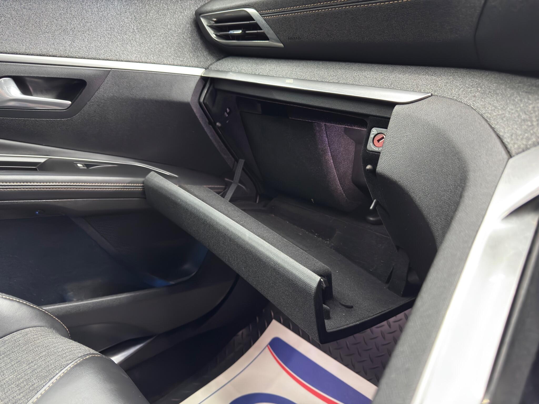 Peugeot 5008 1.2 PureTech GT Line Euro 6 (s/s) 5dr 5dr Manual 2026