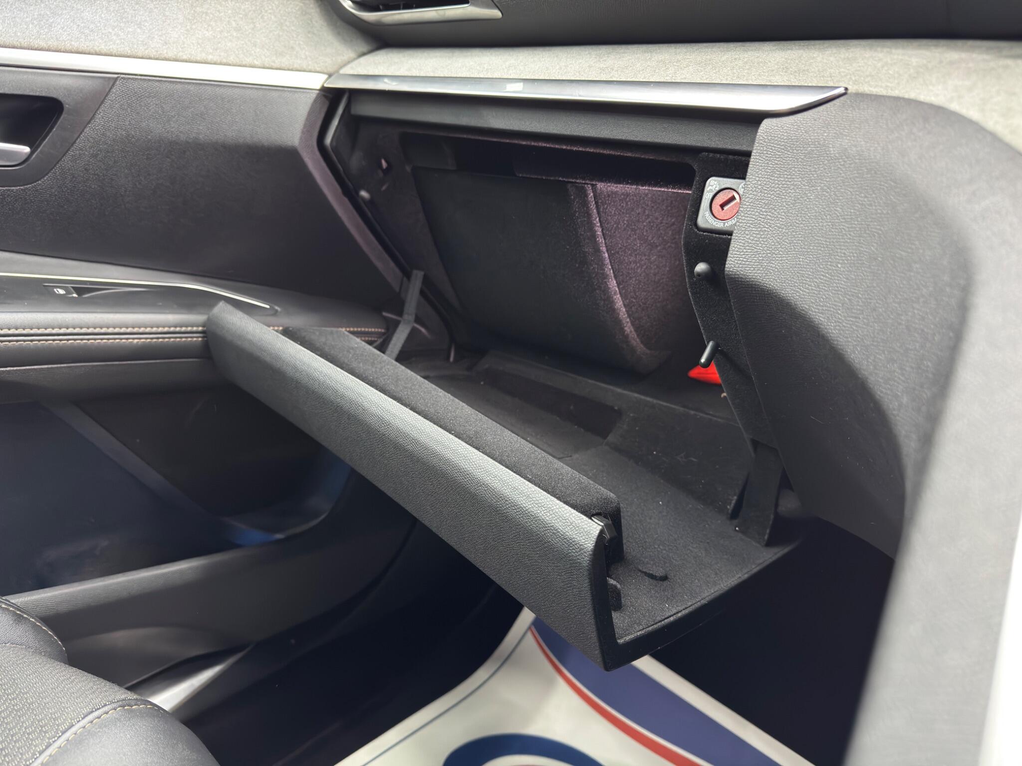 Peugeot 5008 1.5 BlueHDi GT EAT Euro 6 (s/s) 5dr 5dr Automatic 2026