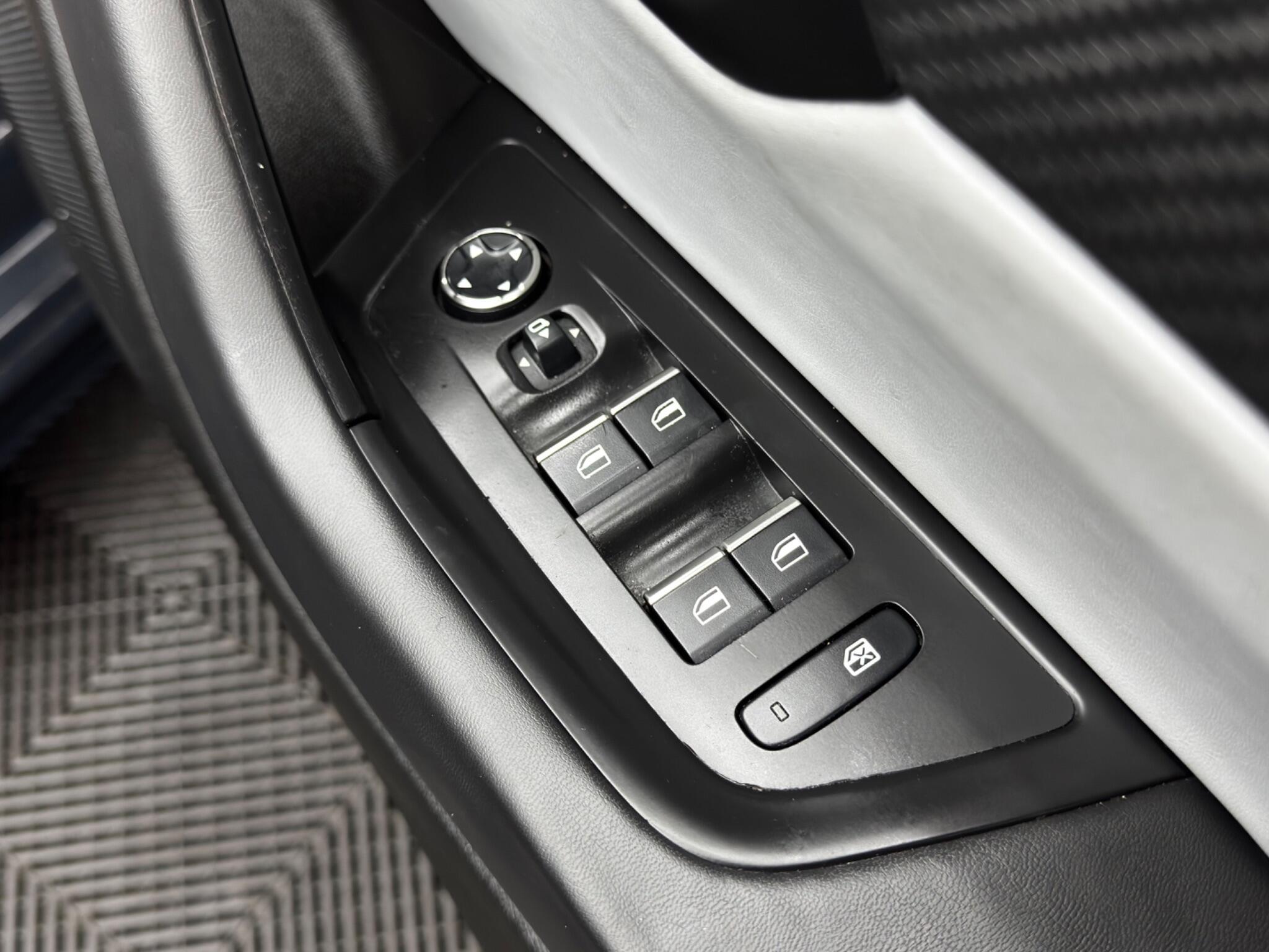 Peugeot 508 1.5 BlueHDi Allure Fastback EAT Euro 6 (s/s) 5dr 5dr Automatic 2025