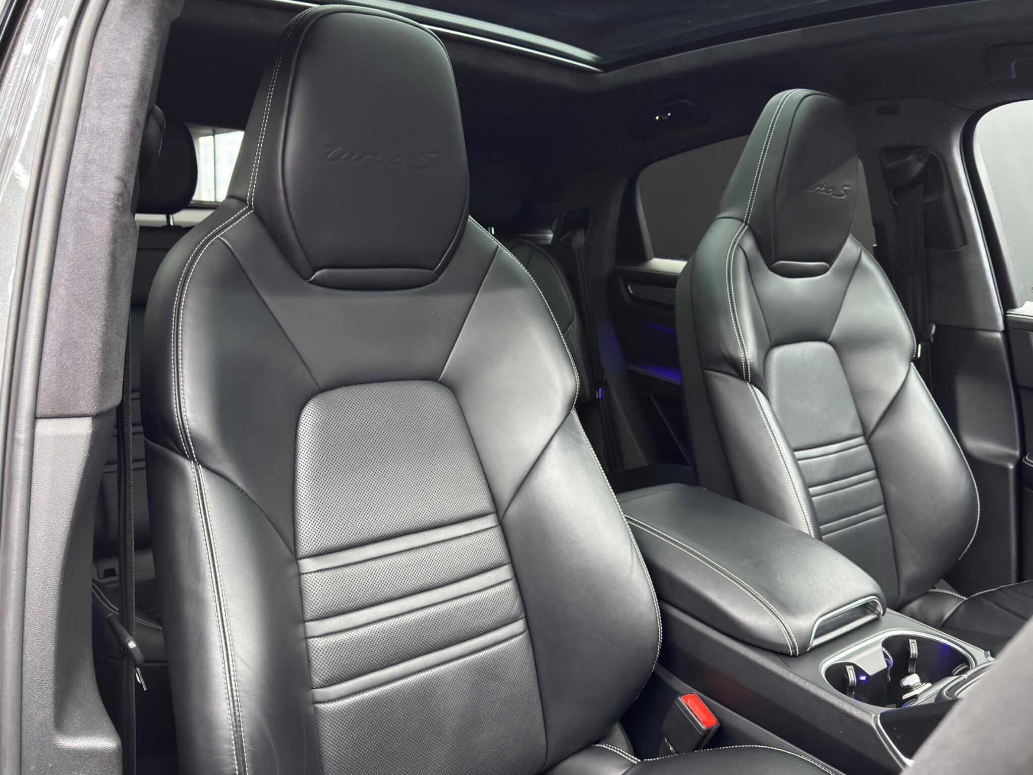 Porsche Cayenne 4.0 V8 E-Hybrid 14.1kWh Turbo S TiptronicS 4WD Euro 6 (s/s) 5dr 5dr Automatic 2026