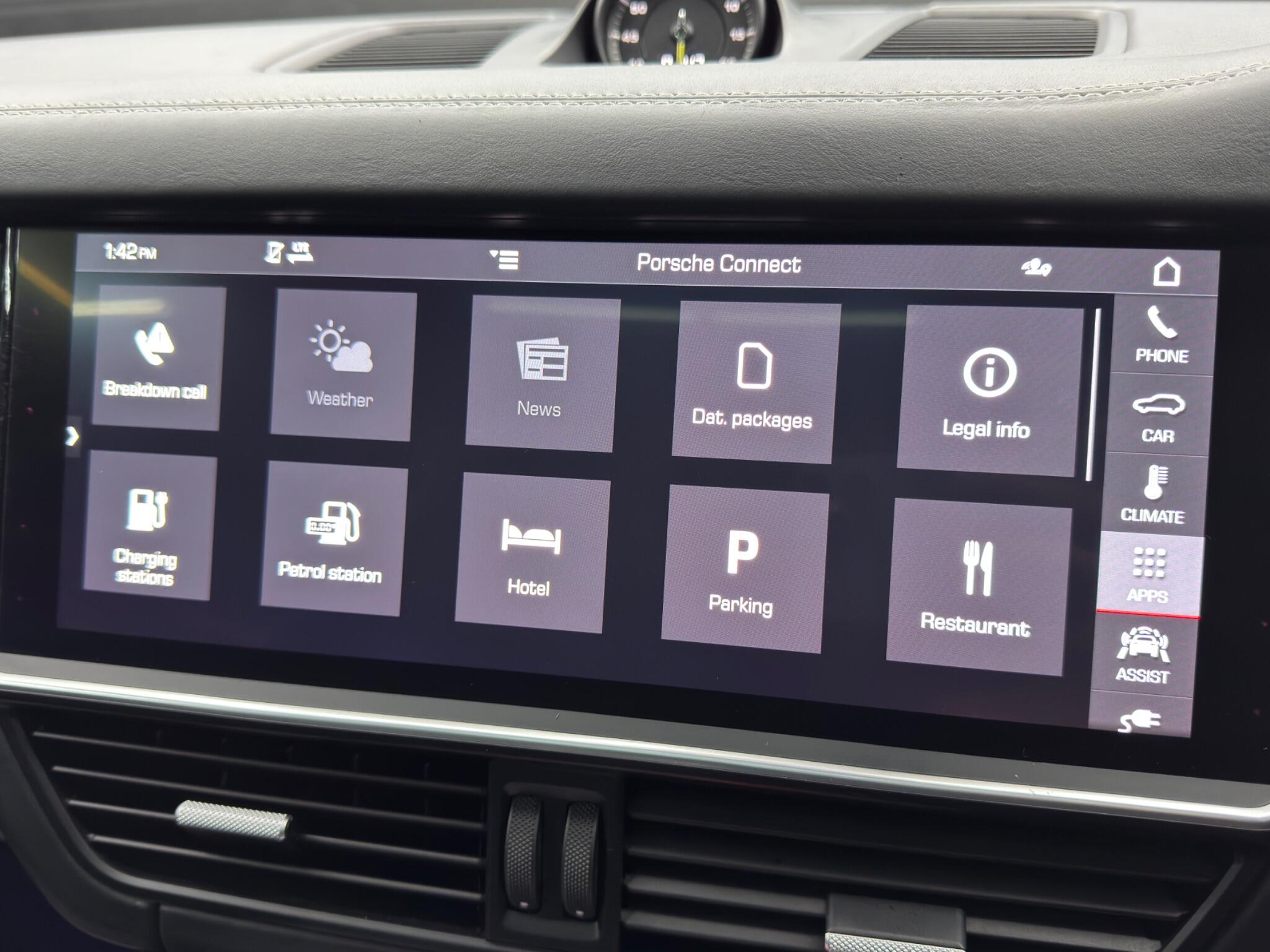 Porsche Cayenne 4.0 V8 E-Hybrid 14.1kWh Turbo S TiptronicS 4WD Euro 6 (s/s) 5dr 5dr Automatic 2026